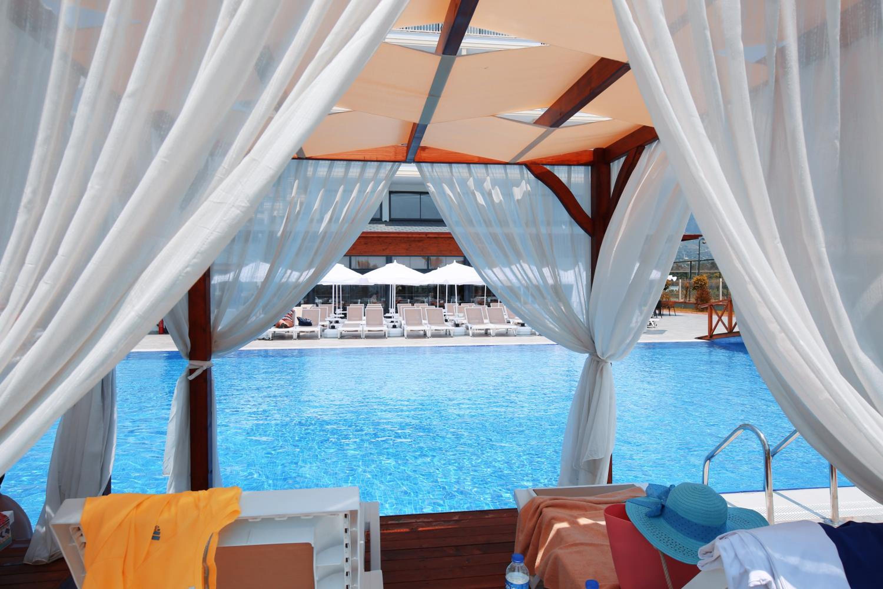 Sey Beach Hotel & Spa - Image 43
