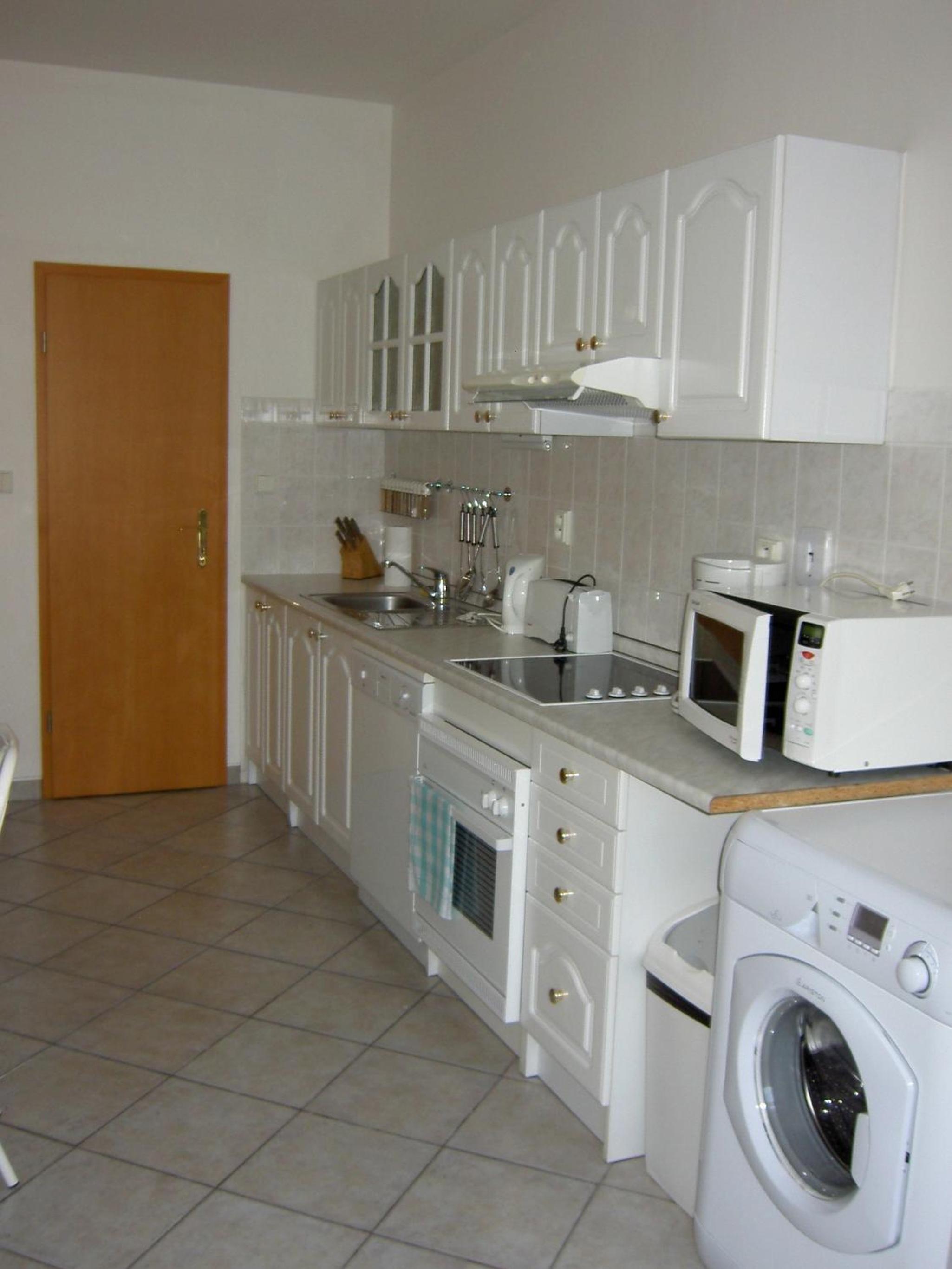 Apartments Vezenska