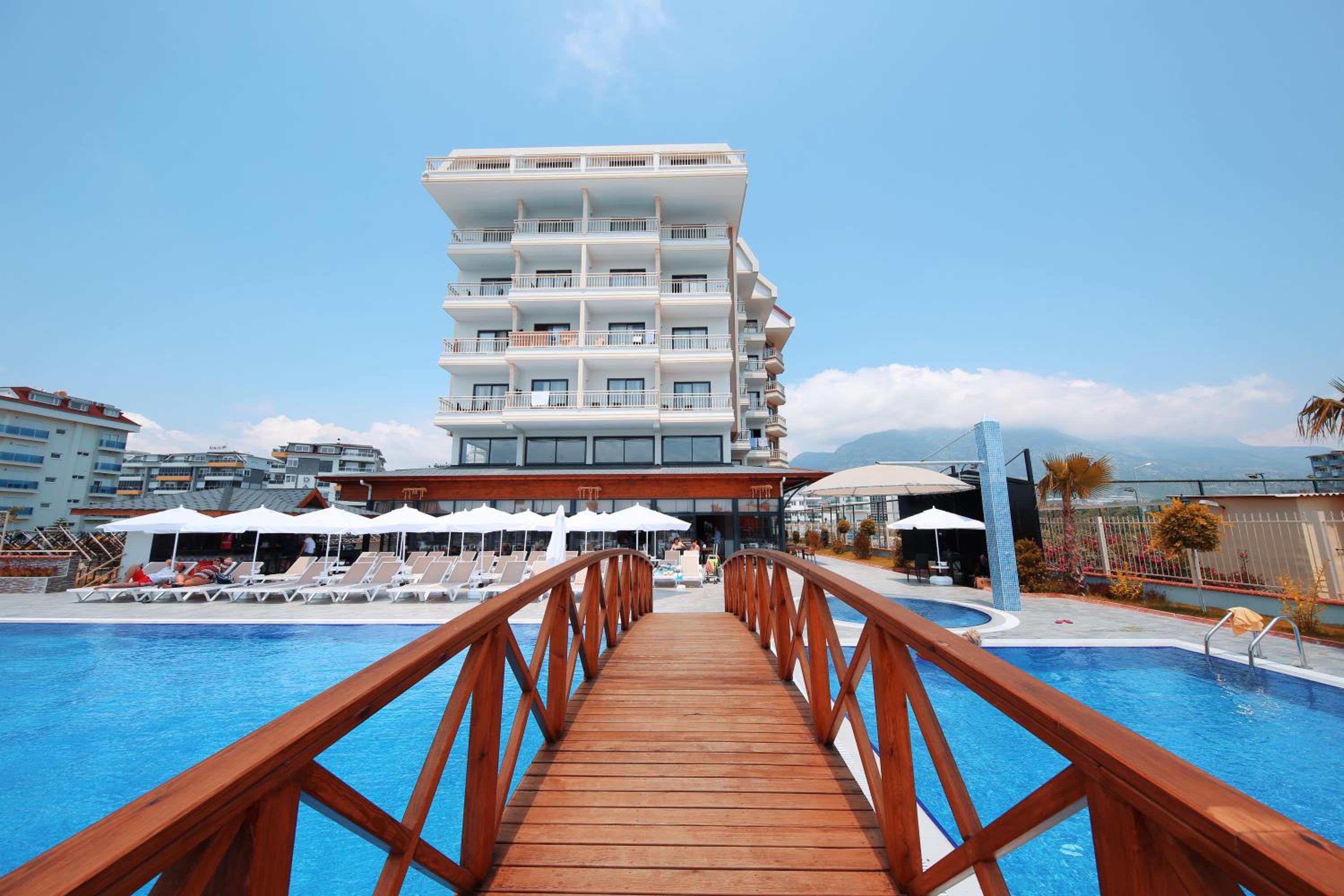 Sey Beach Hotel & Spa - Image 6