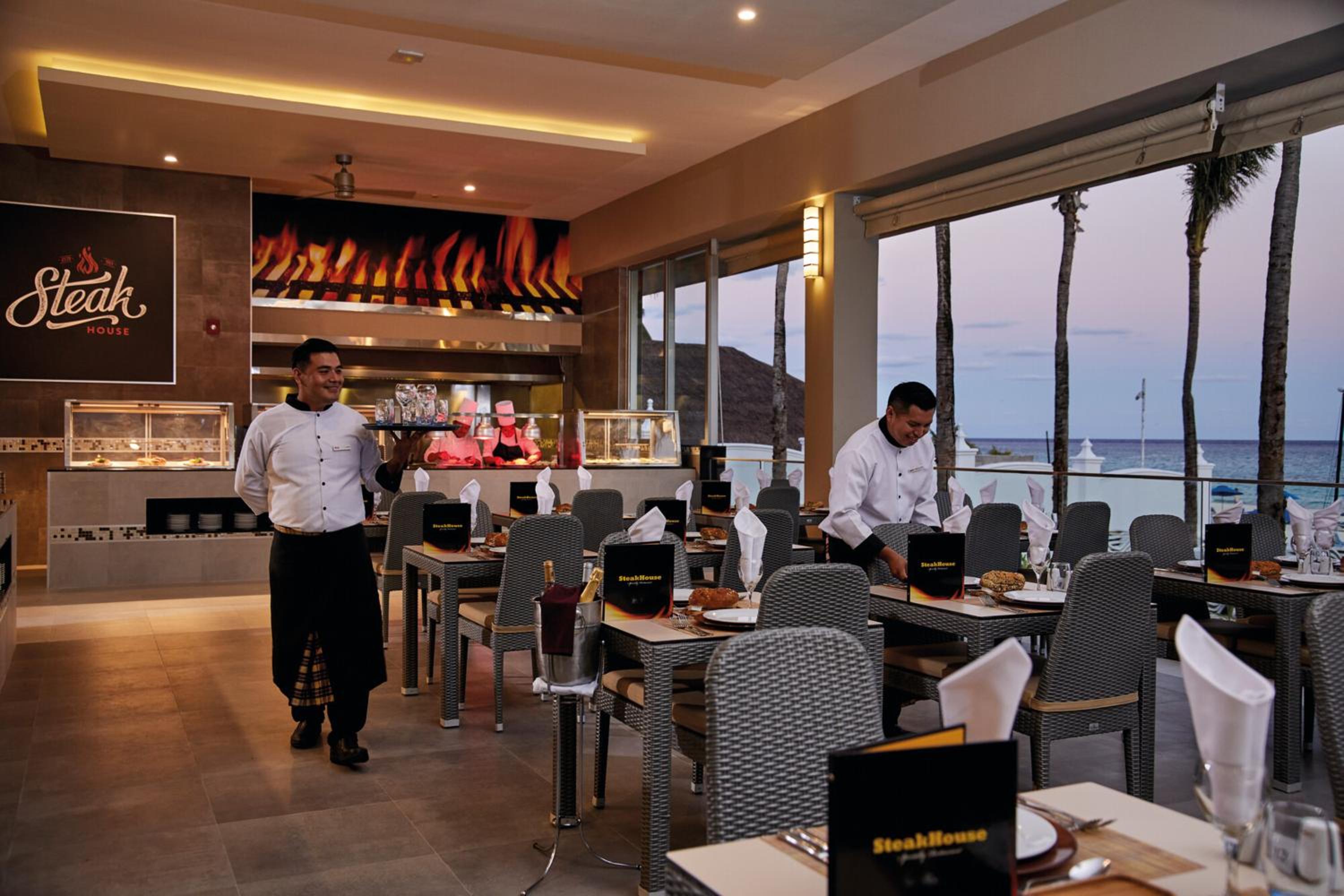 Riu Palace Riviera Maya - All Inclusive - Property Image 6