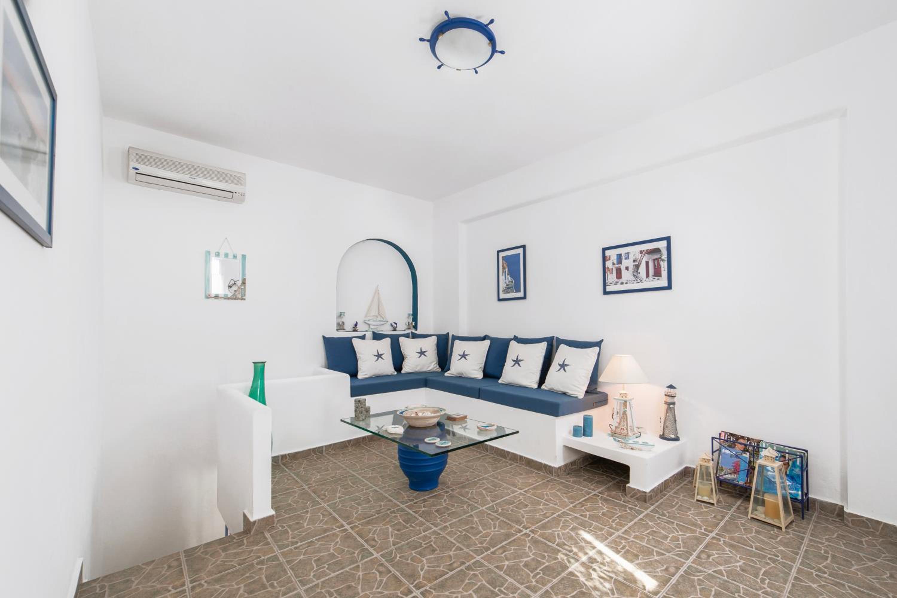 Nataly's Apartments