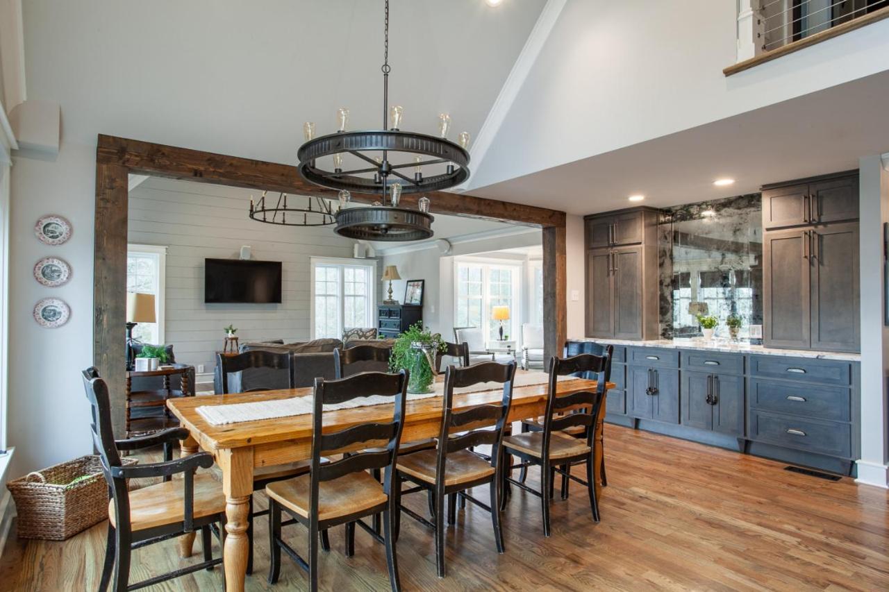 Lakeside Retreat - Private Lake Access