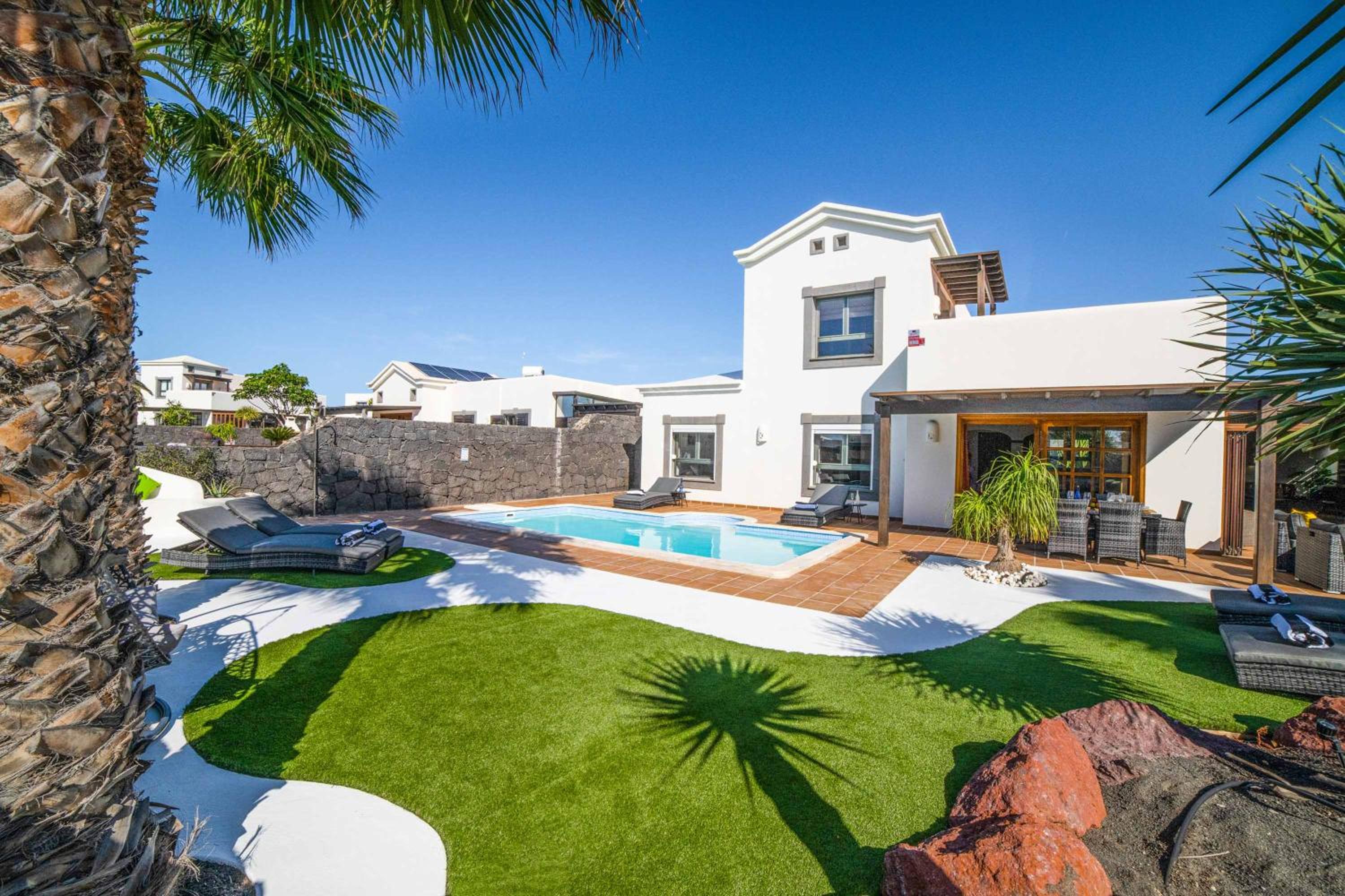 Villa Lucero
