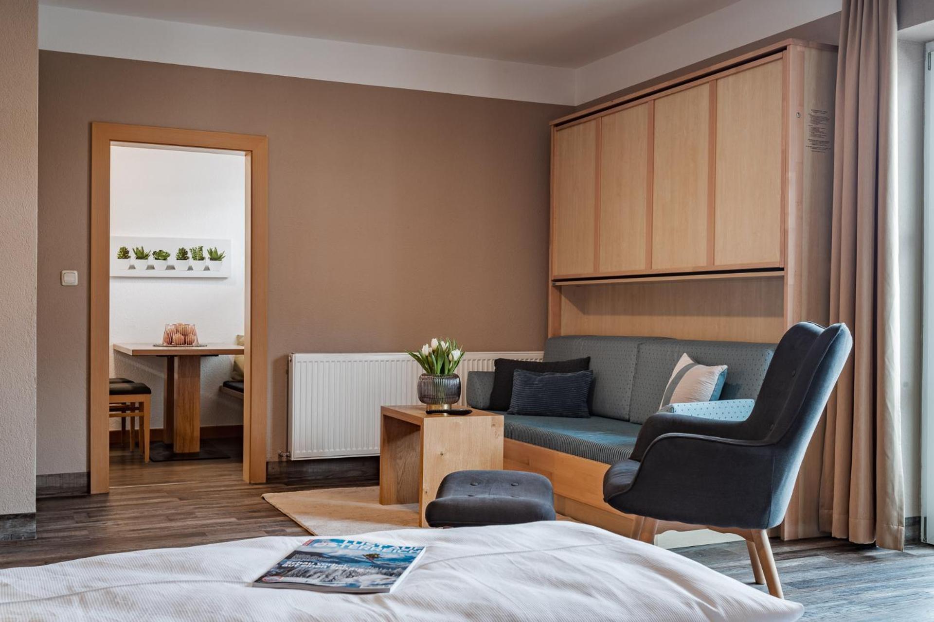Active Apartments