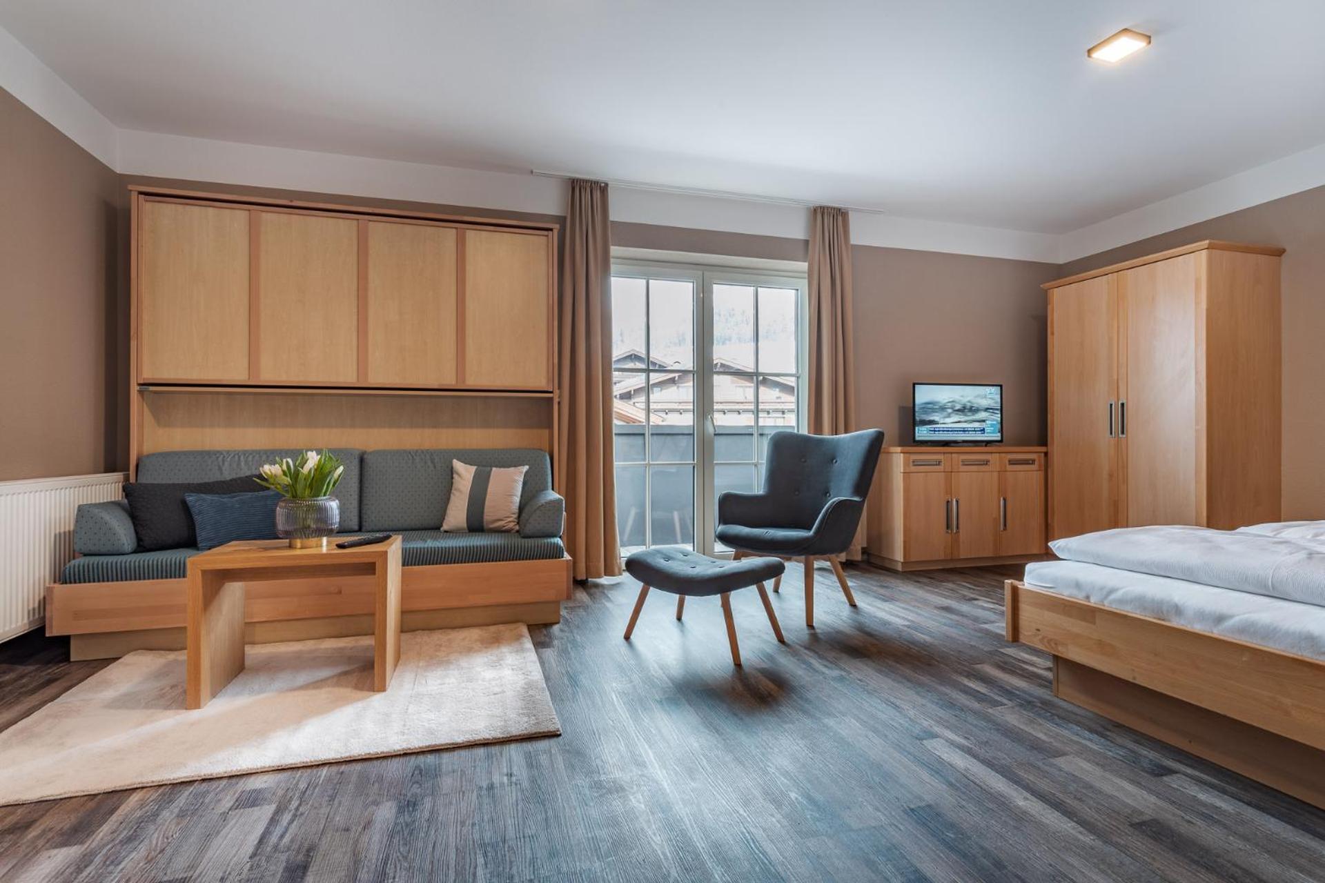 Active Apartments