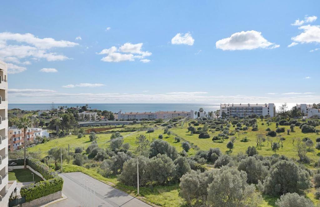 Cozy apartment with seaview 300m from Vau beach