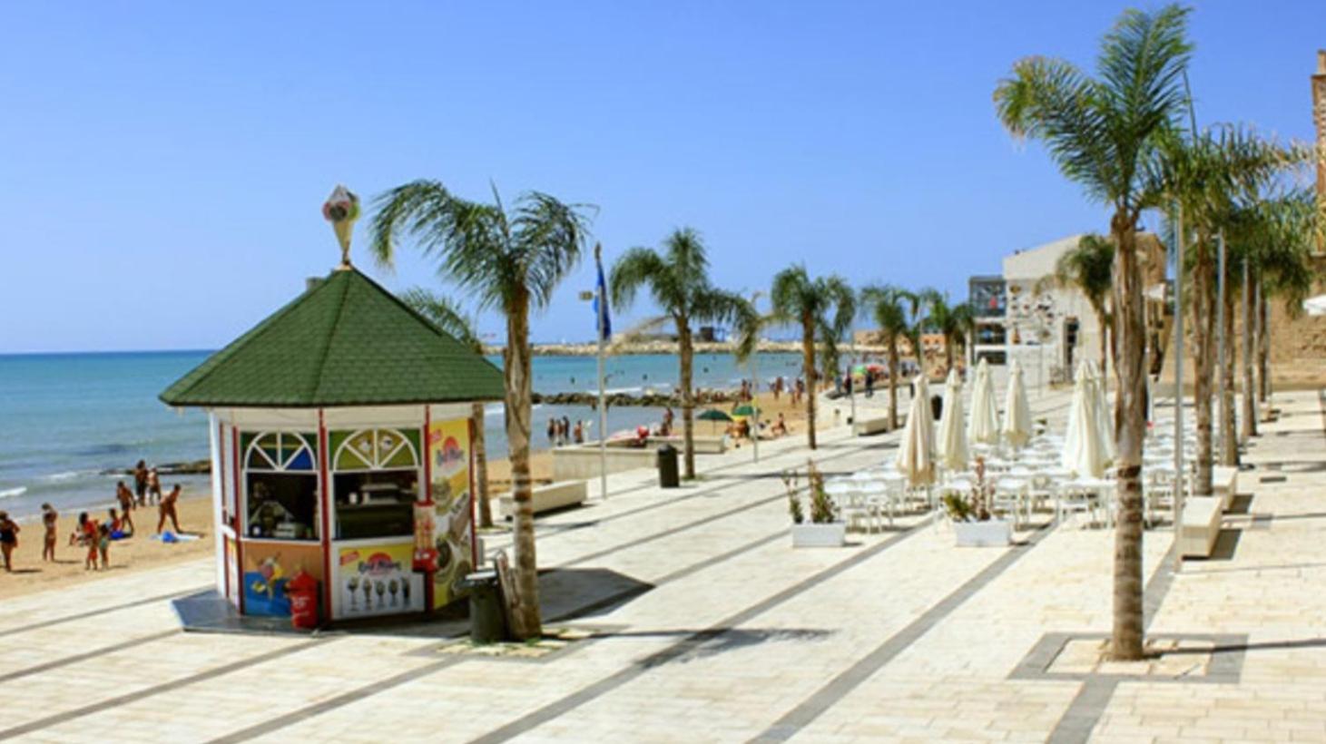 BiaBlu view 4