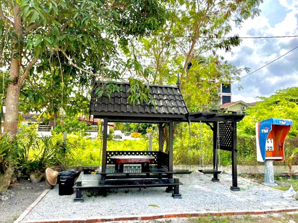 Inap Nekmi Kuala Terengganu With Pool photo 4