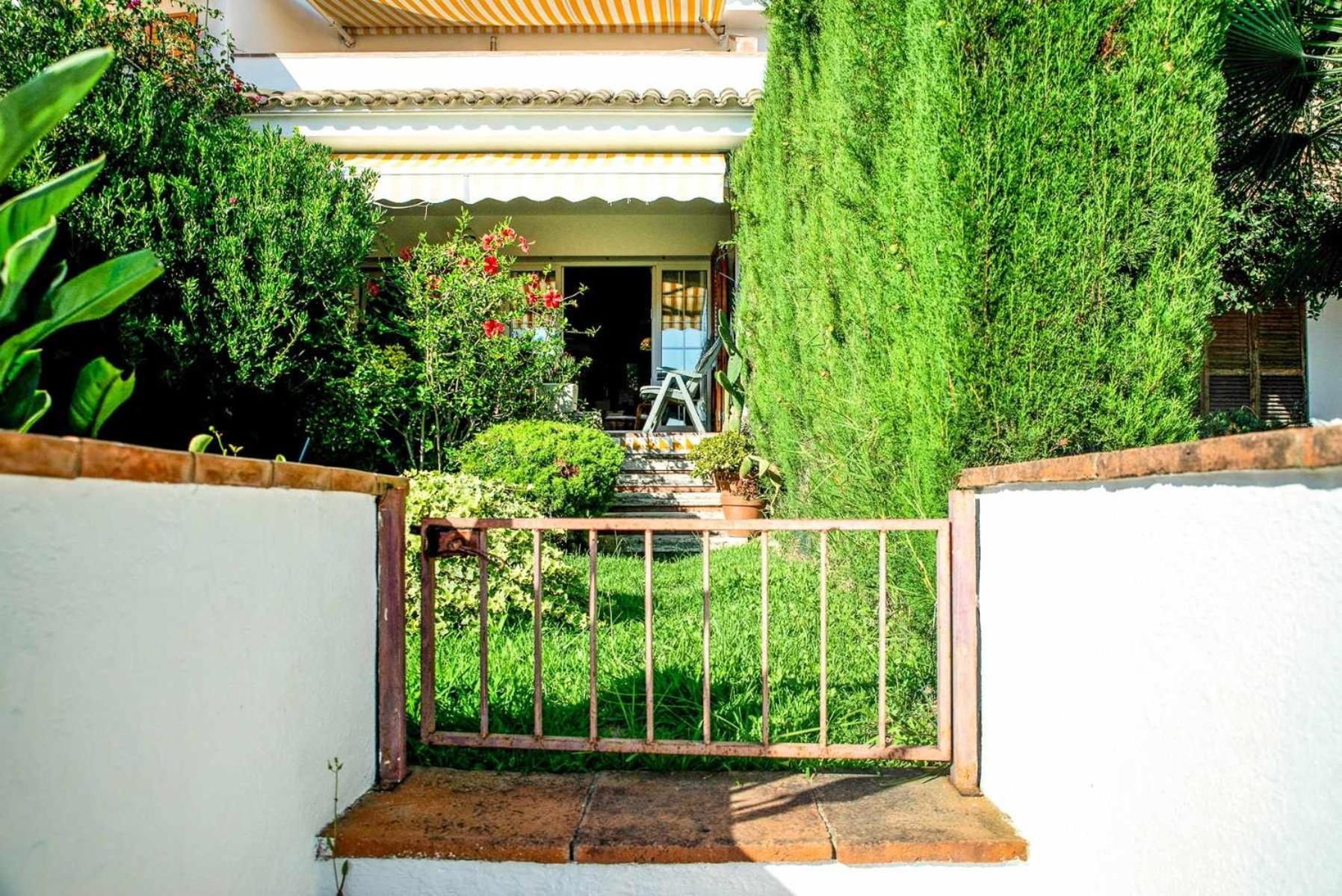 Voramar 8 II bxs b Apartamento con jardín privad view 5