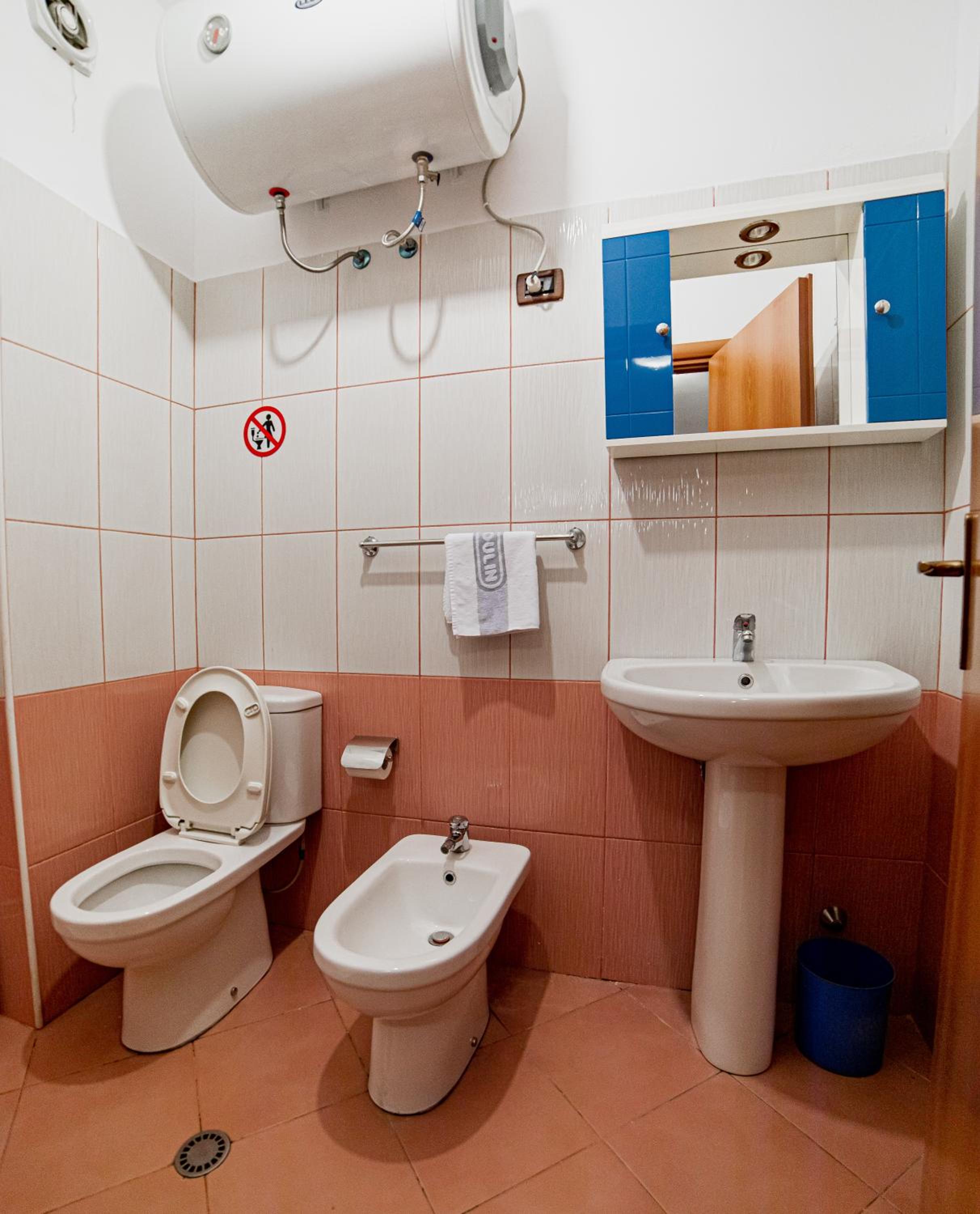 Ajla Apartment