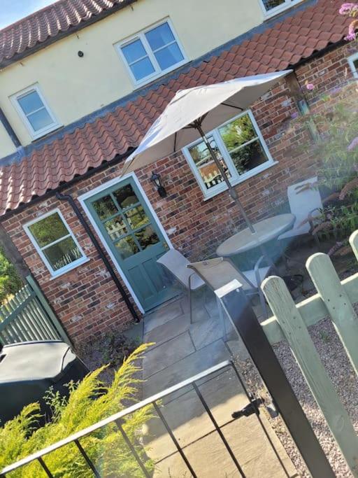 Two Bedroomed House near Newark & Grantham view 3
