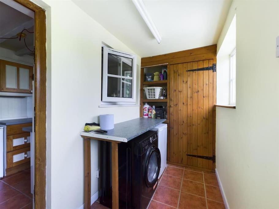 Two Bedroomed House near Newark & Grantham view 5