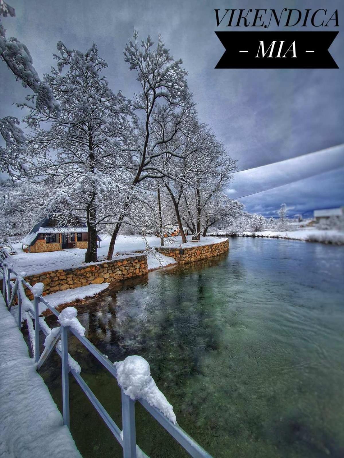 Vikendica Mia