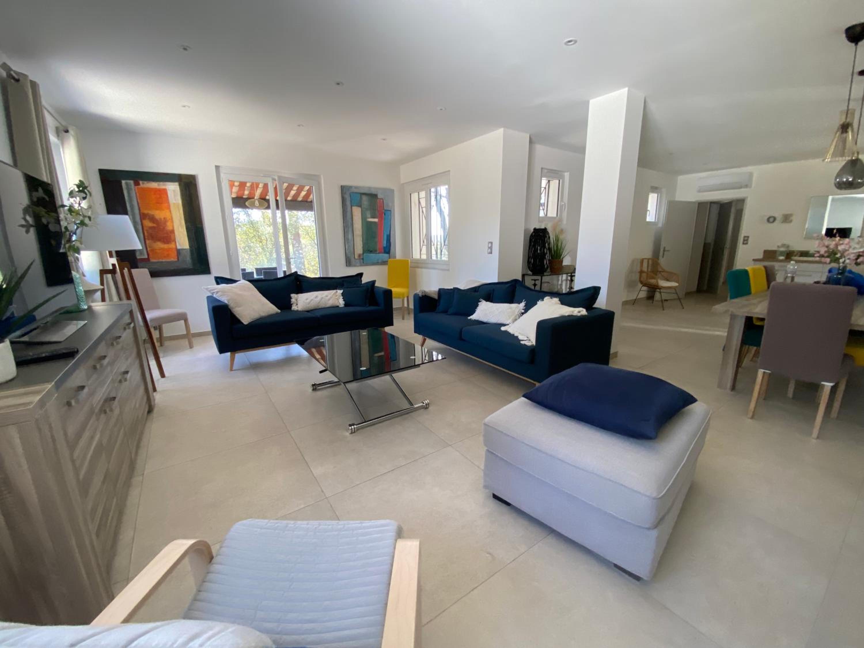 La Bastide Blanche Magnifique villa 5 étoiles 5 chambres et piscine privée sur 6500 m VAR — photo 4