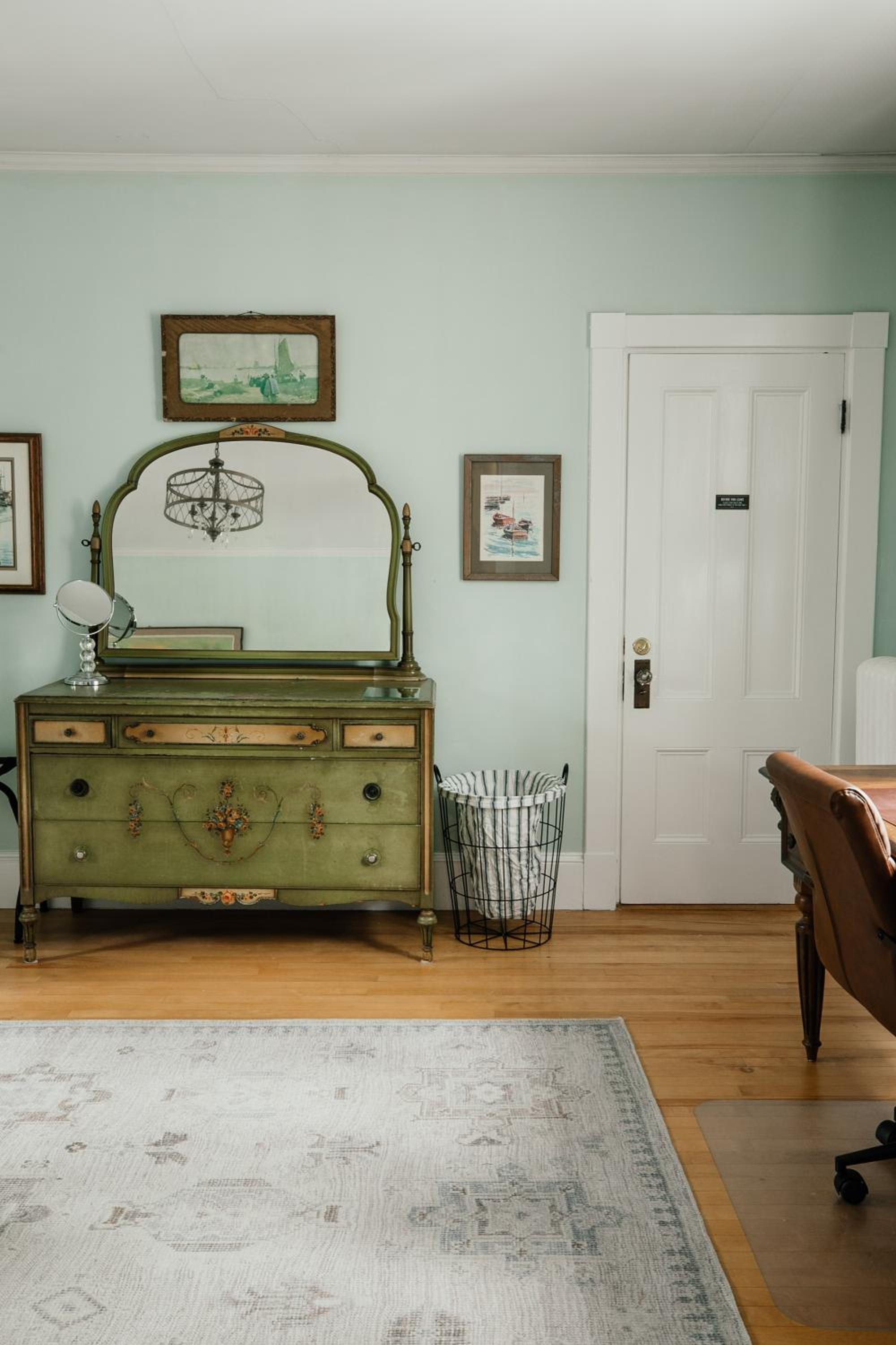 The Jarvis Homestead - Historic Maine Mansion