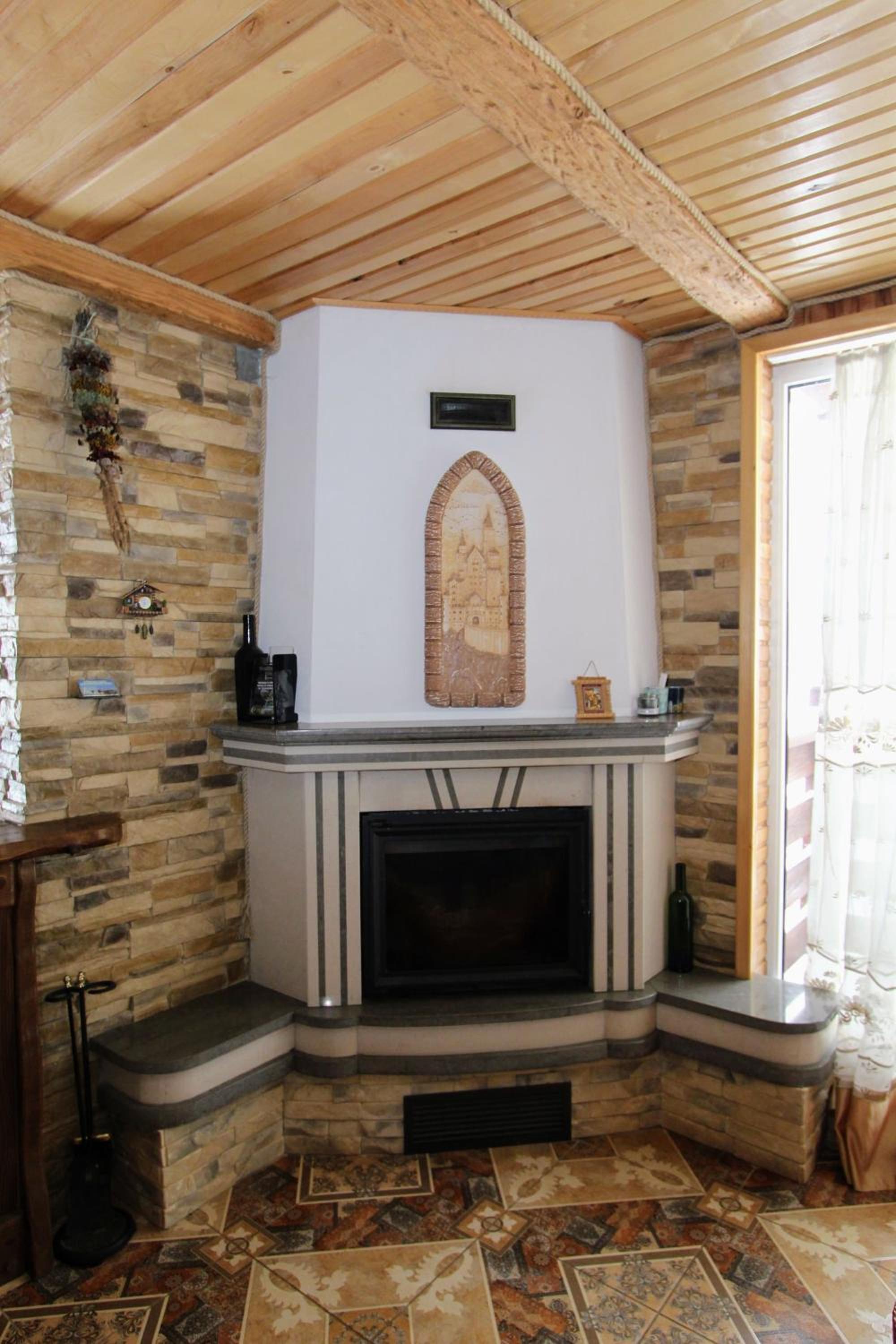 Photo 11