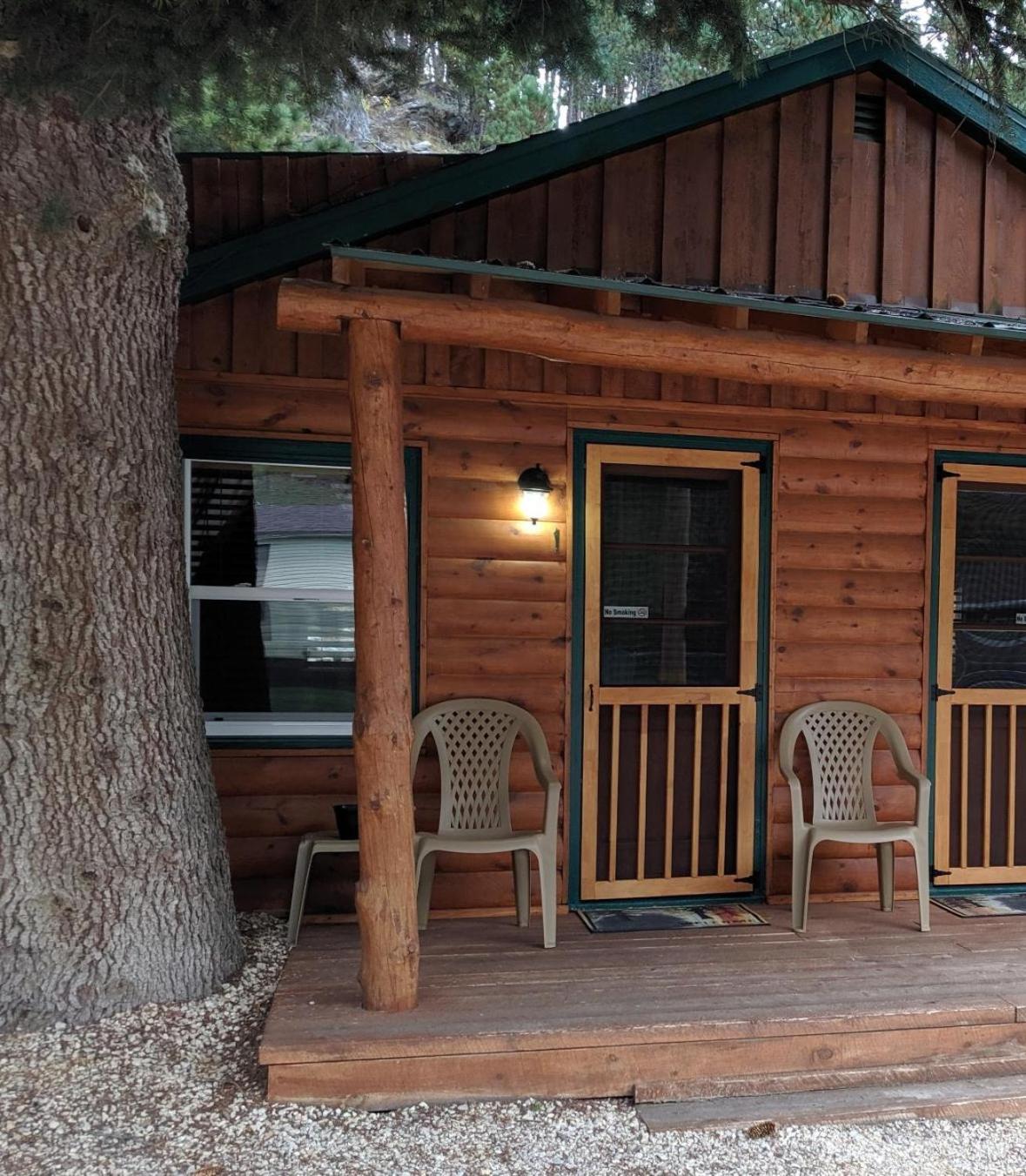 Allen Gulch Cabins