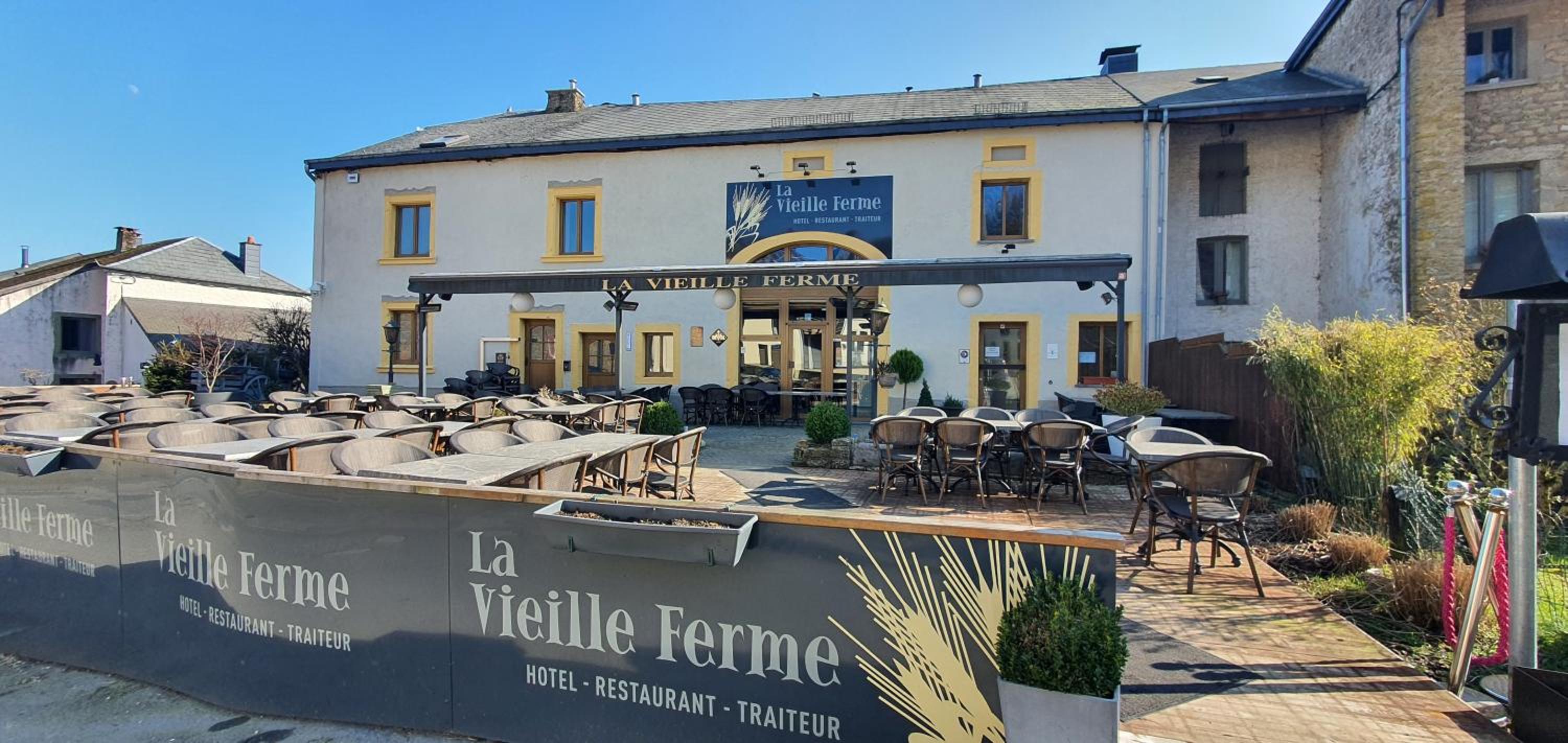 Hotel La Vieille Ferme Chassepierre - Image 1