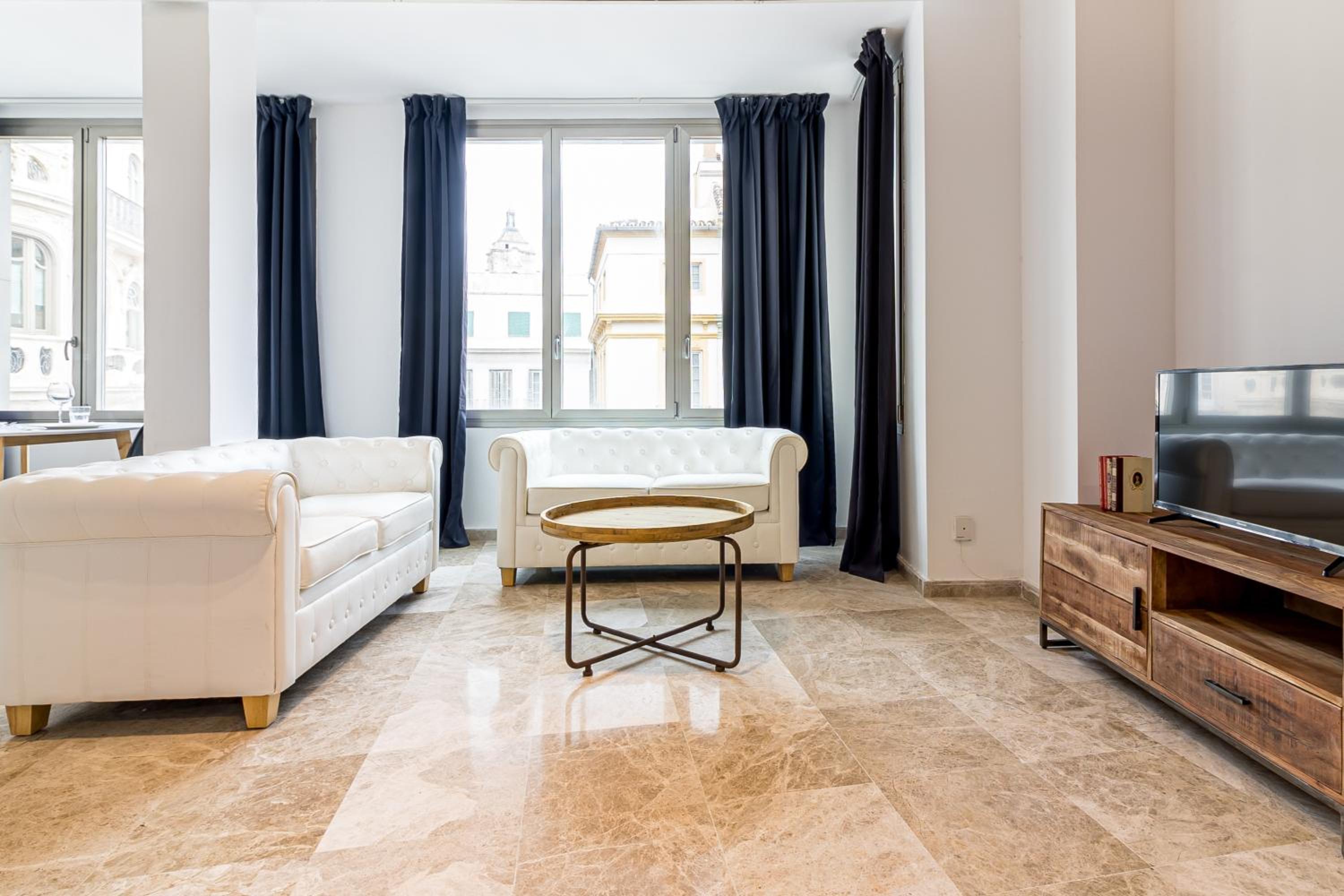 Sáenz Suites Gallery by Bossh! Apartments