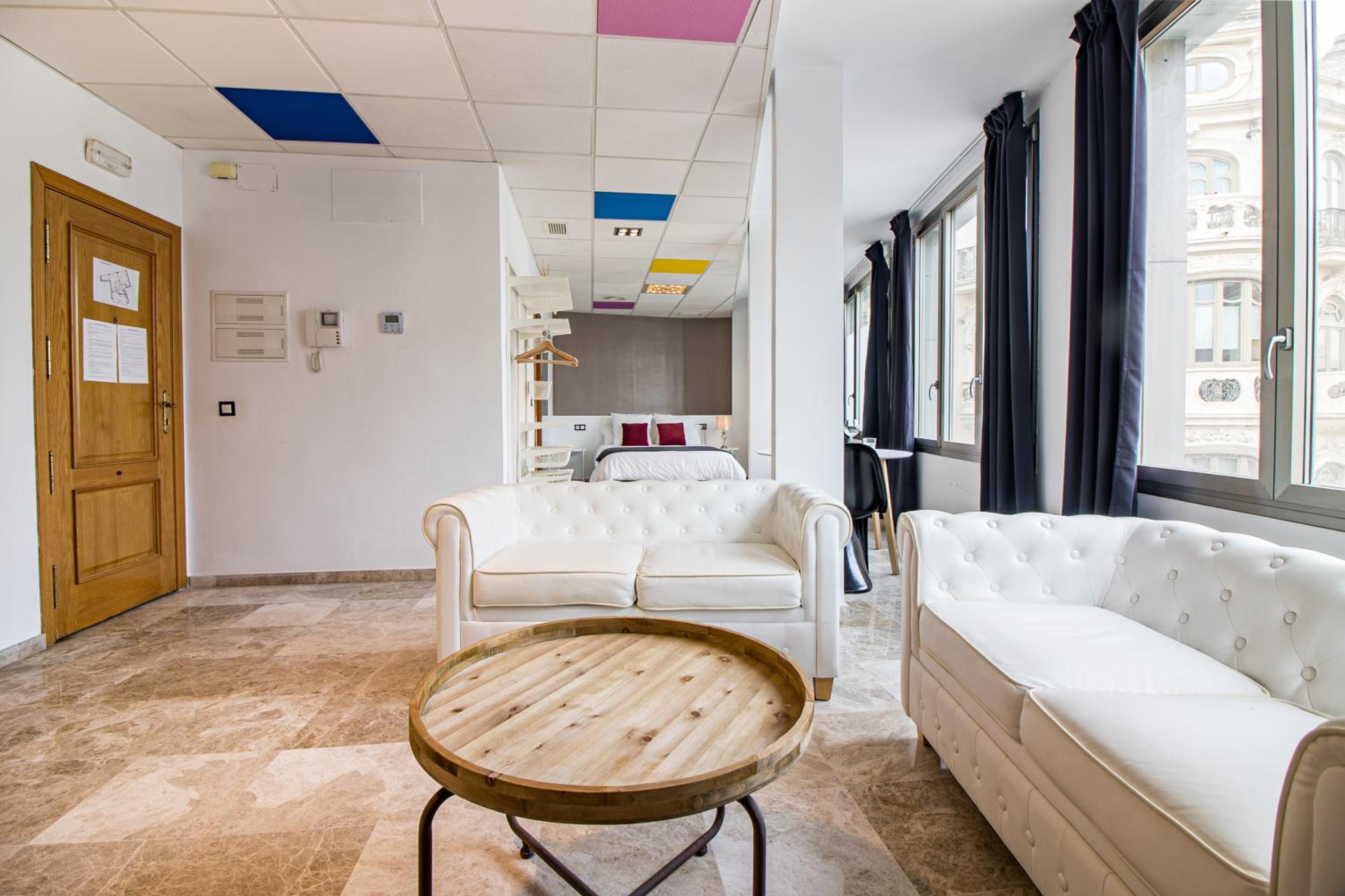 Sáenz Suites Gallery by Bossh! Apartments