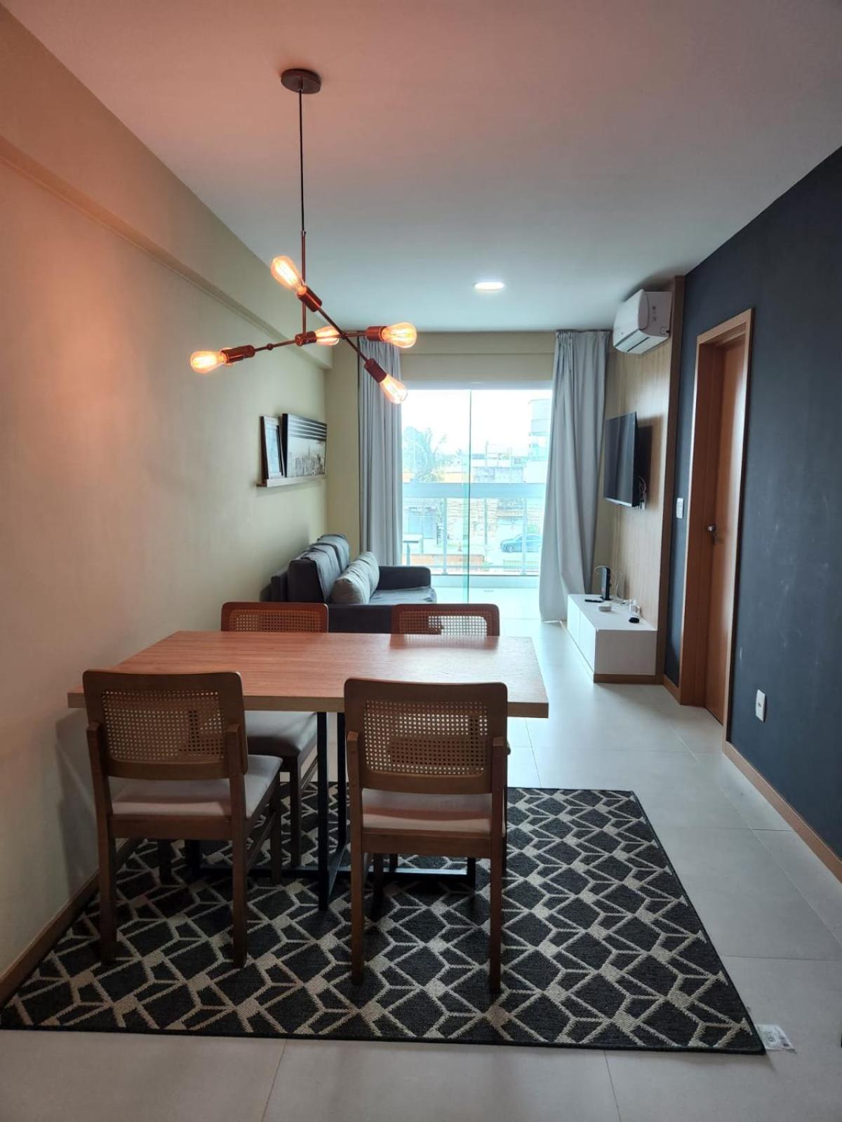 Apartamento com Garagem Cabo Frio