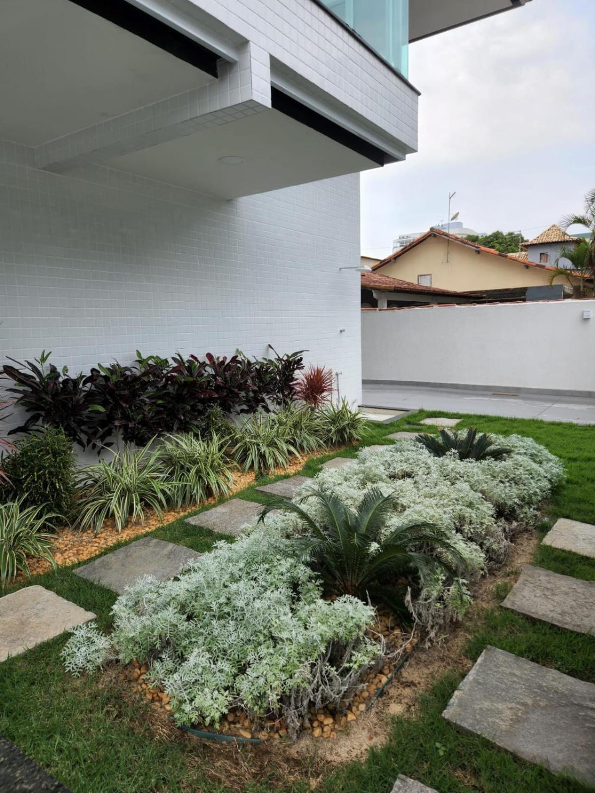 Apartamento com Garagem Cabo Frio