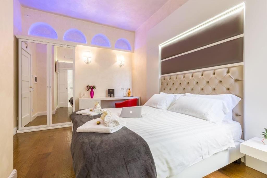 Piazza Venezia Luxury Suite