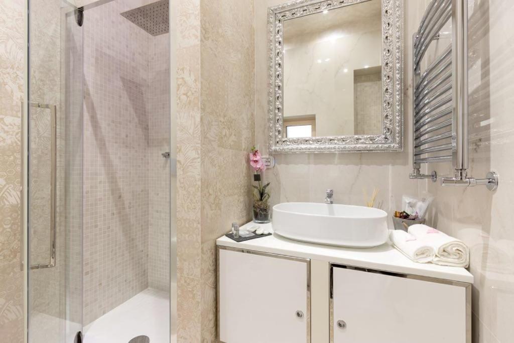 Piazza Venezia Luxury Suite