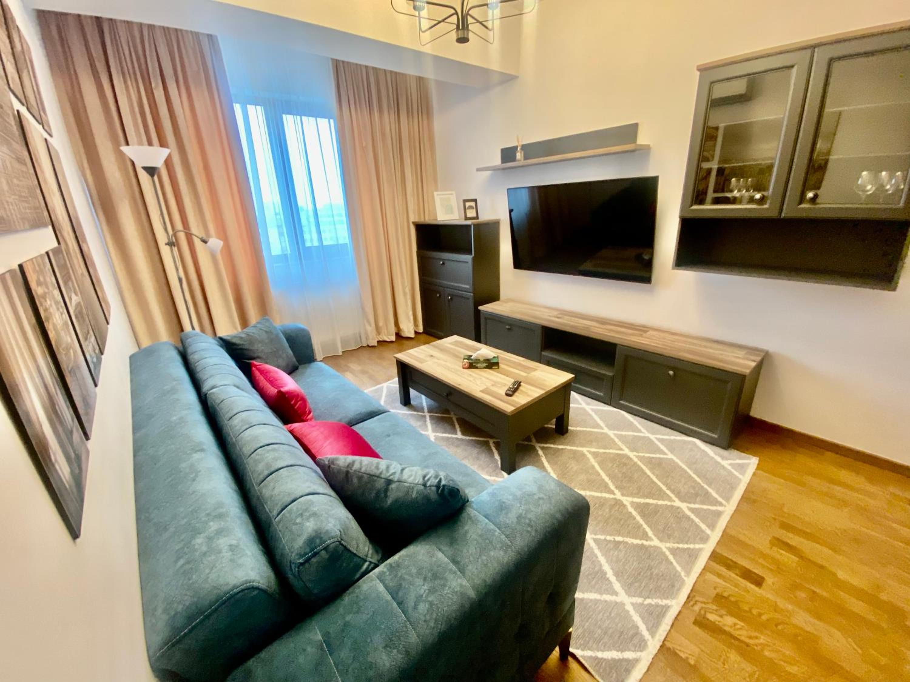 Lazar Loft