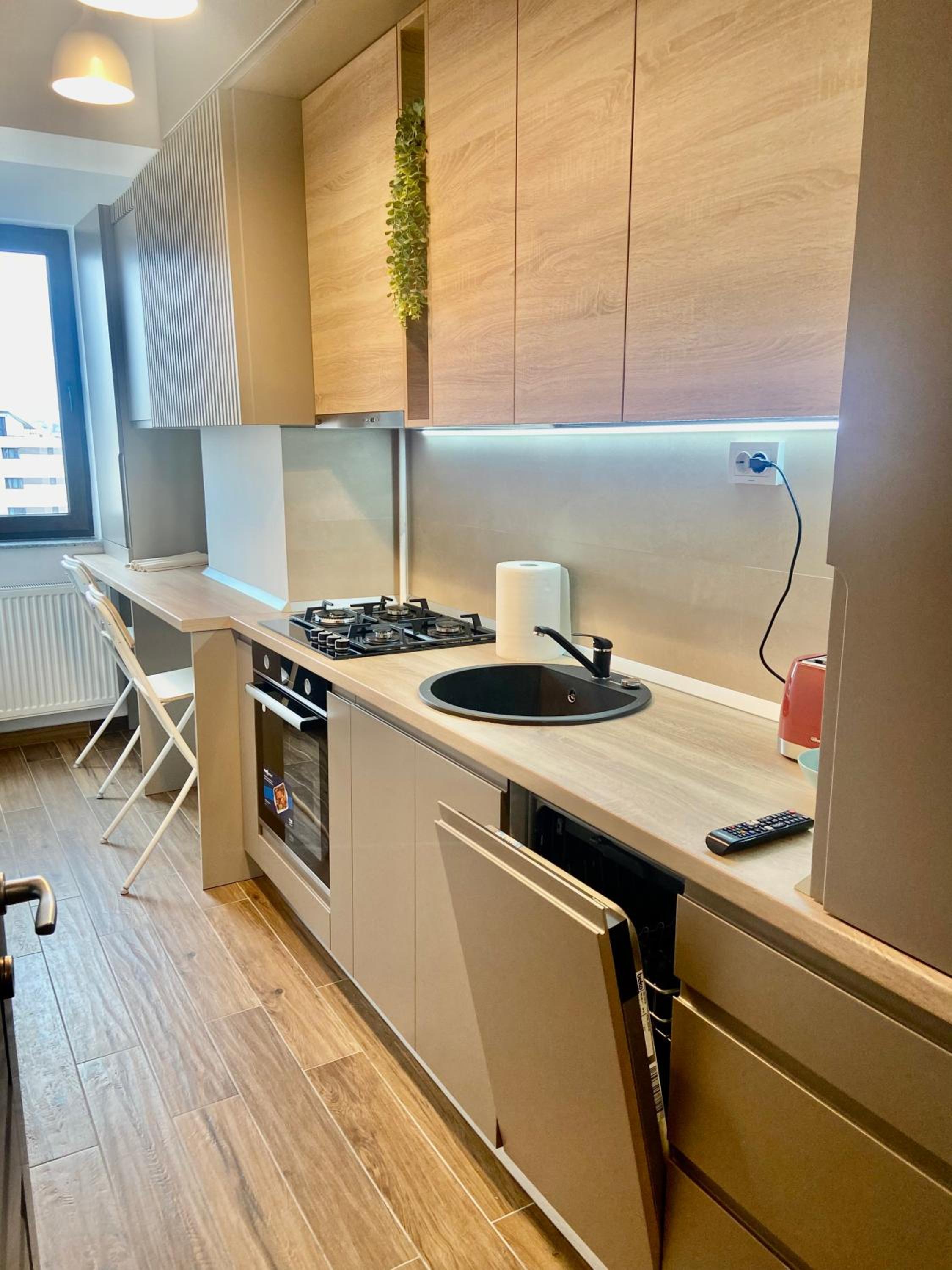 Lazar Loft