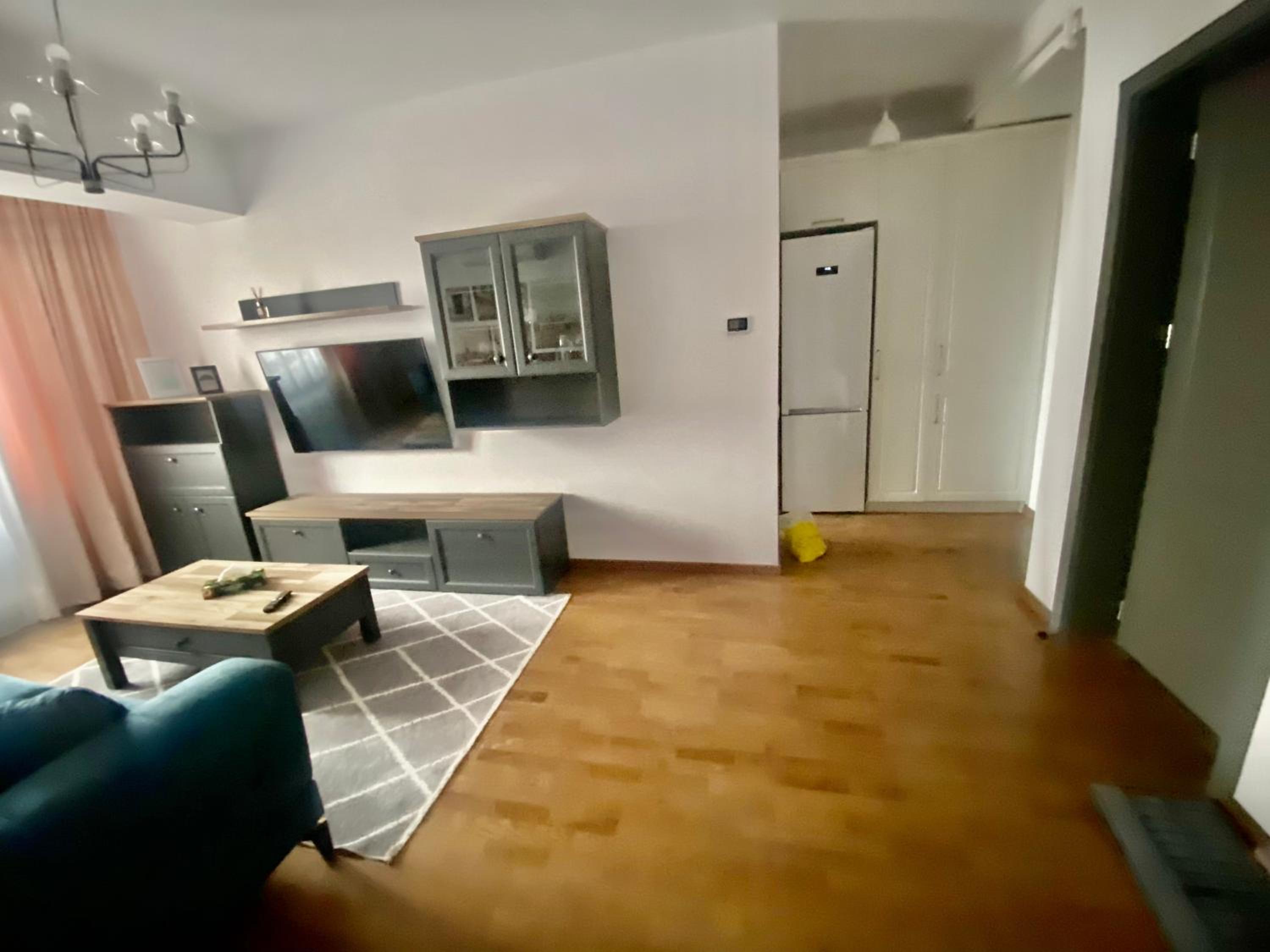 Lazar Loft