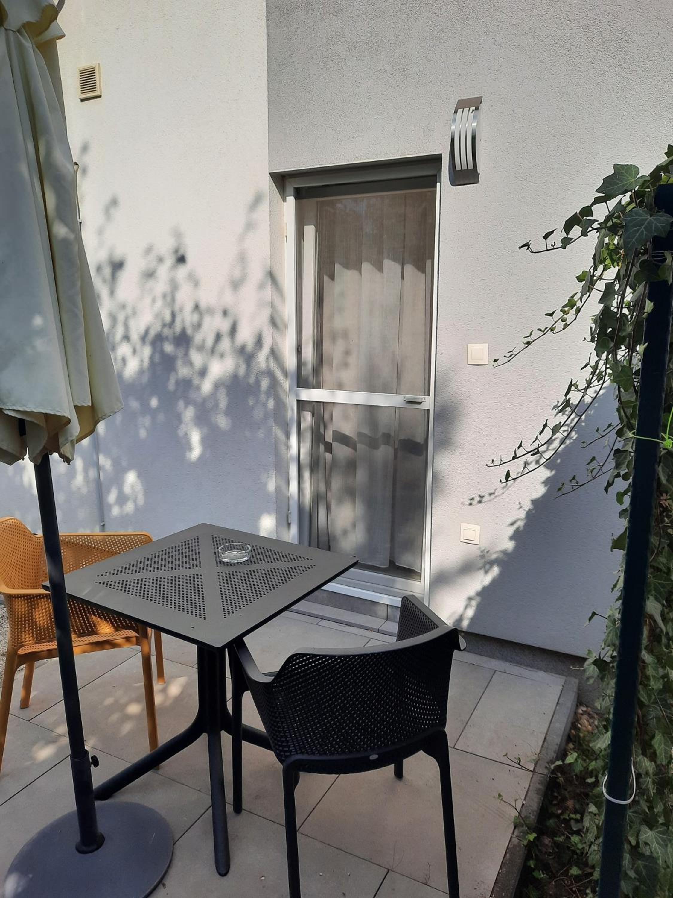 Silver Lelle Apartman Balatonlelle view 3
