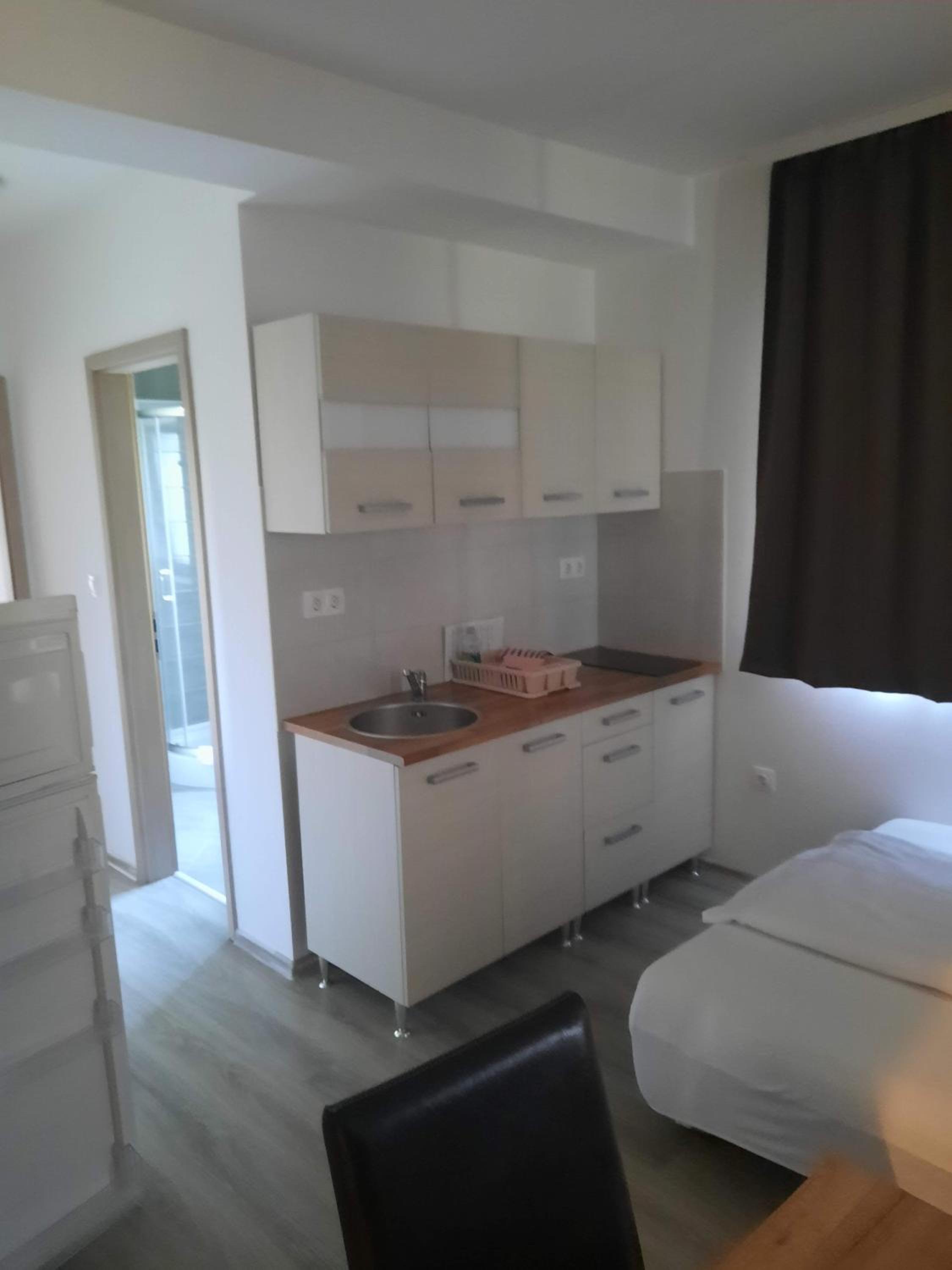 Silver Lelle Apartman Balatonlelle view 5