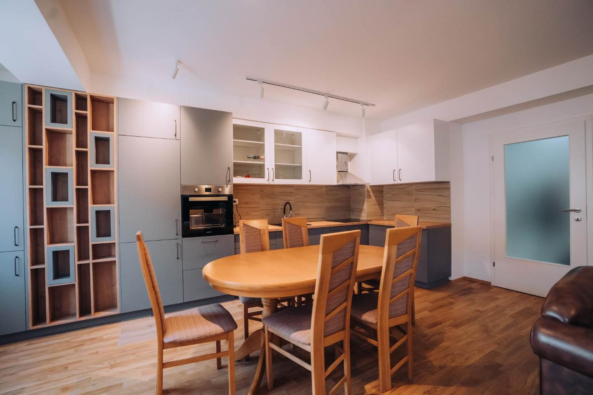 Darki Apartments 4 - Very central, two and three bedrooms apartments with free parking view 4
