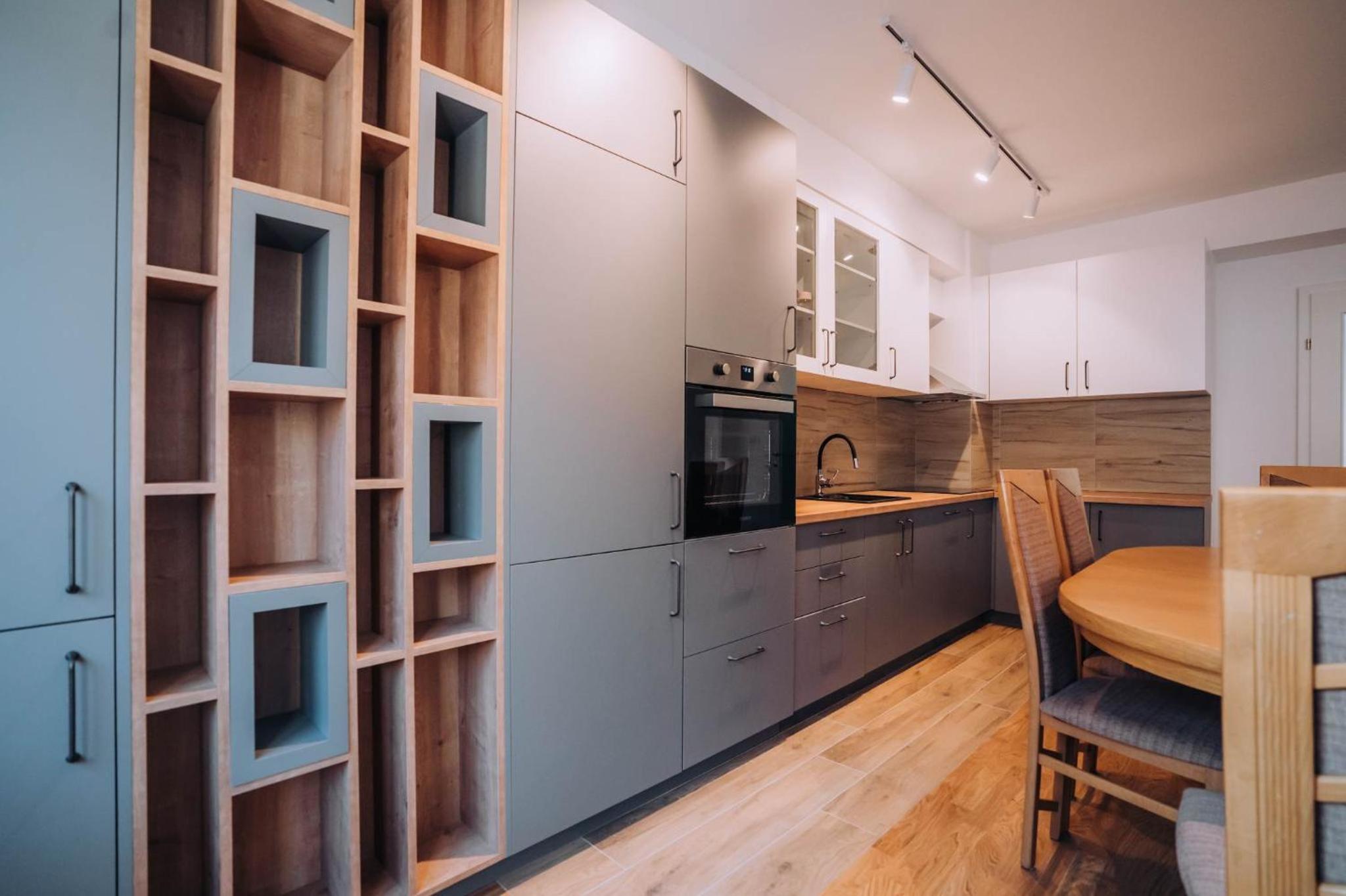 Darki Apartments 4 - Very central, two and three bedrooms apartments with free parking view 2