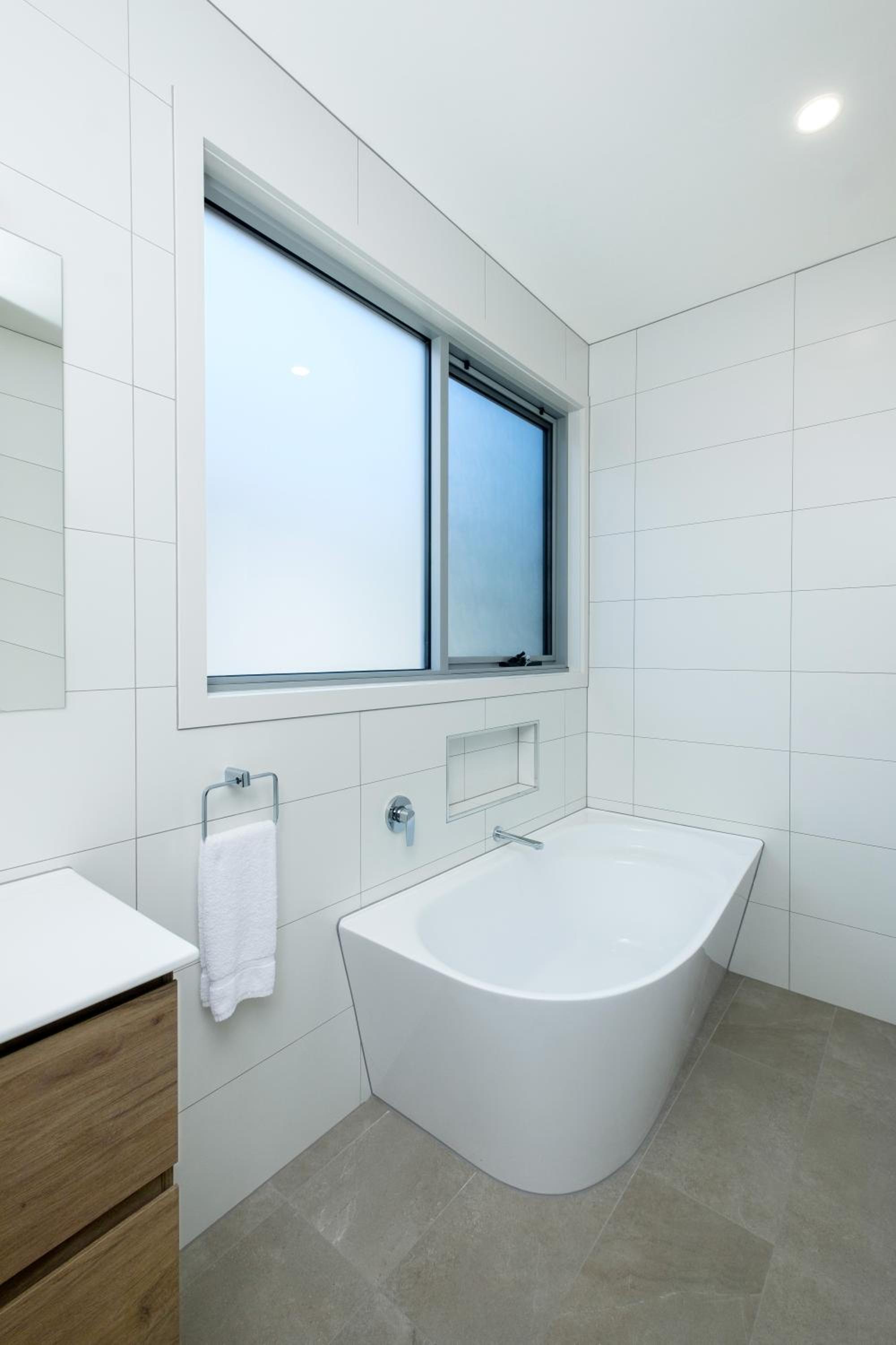 Serenity HG4A 4Br 3&half Ba with Absolute National Park Frontage