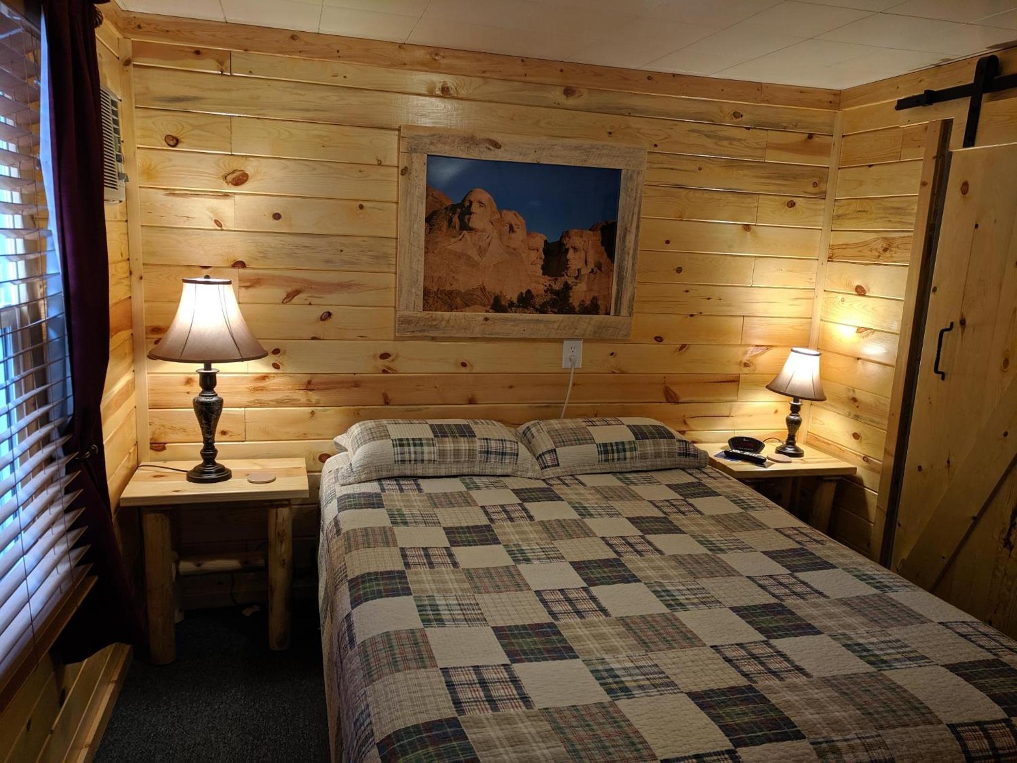 Allen Gulch Cabins