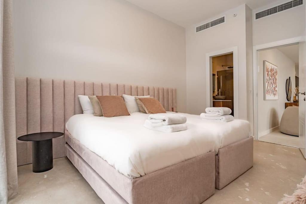 Gorgeous 4bdm Penthouse, Haneviim court