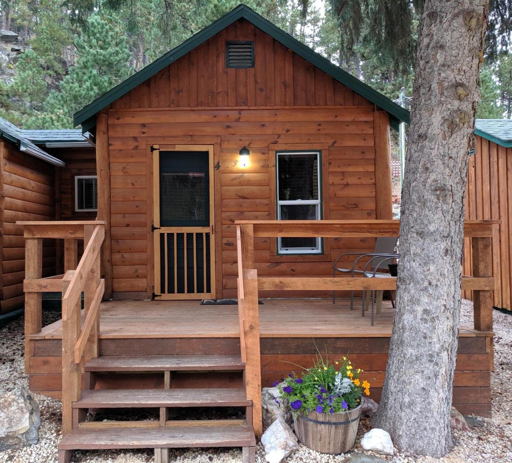 Allen Gulch Cabins
