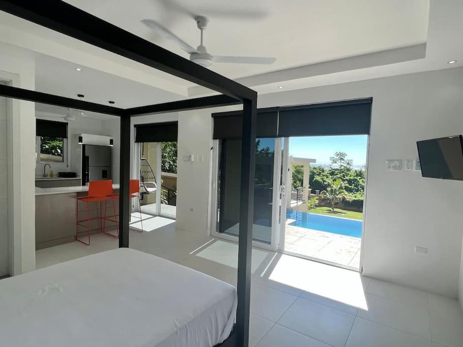 The Indianna ~ Luxury Pool & Spa view 4