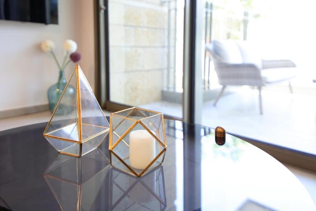 Lovely 2 bedroom apt. Haneviim boutique view 4