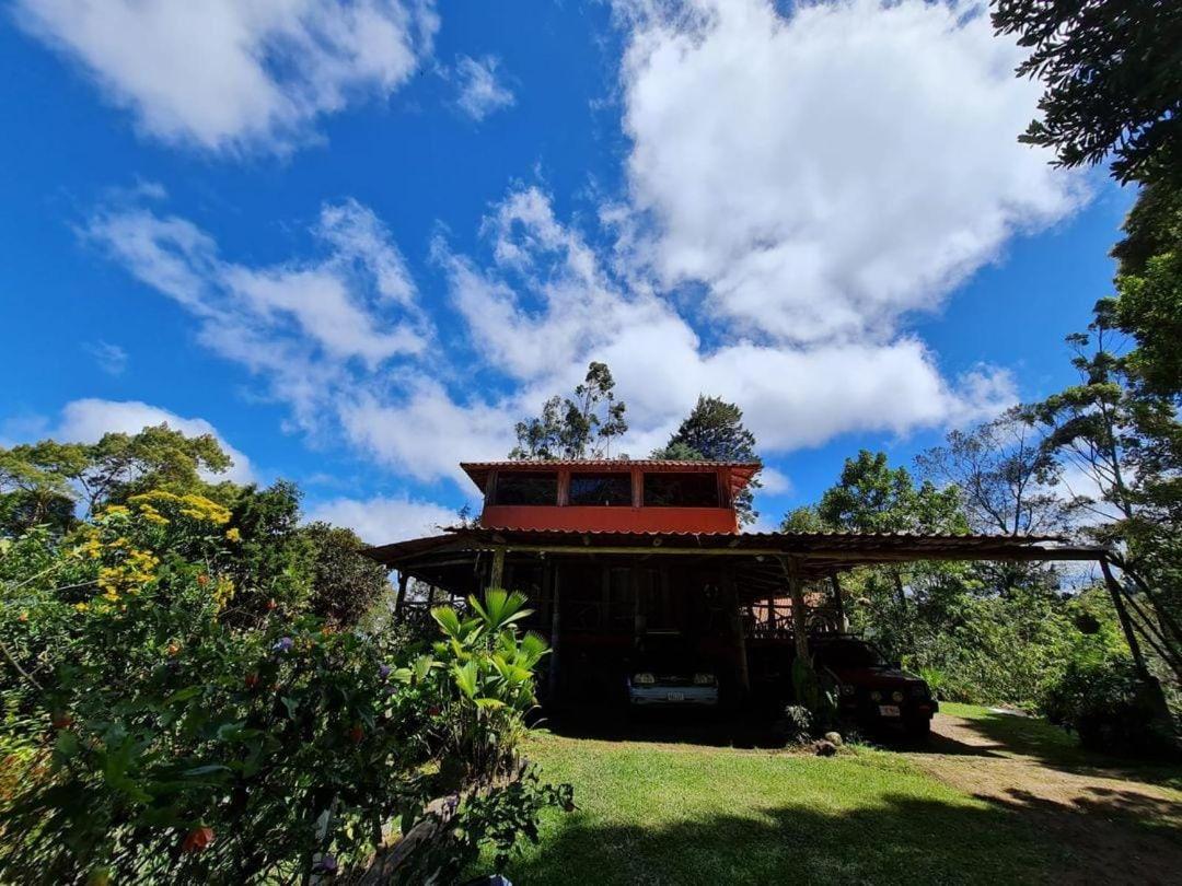 Reserva y Estancia Robles Mimosos Lodge