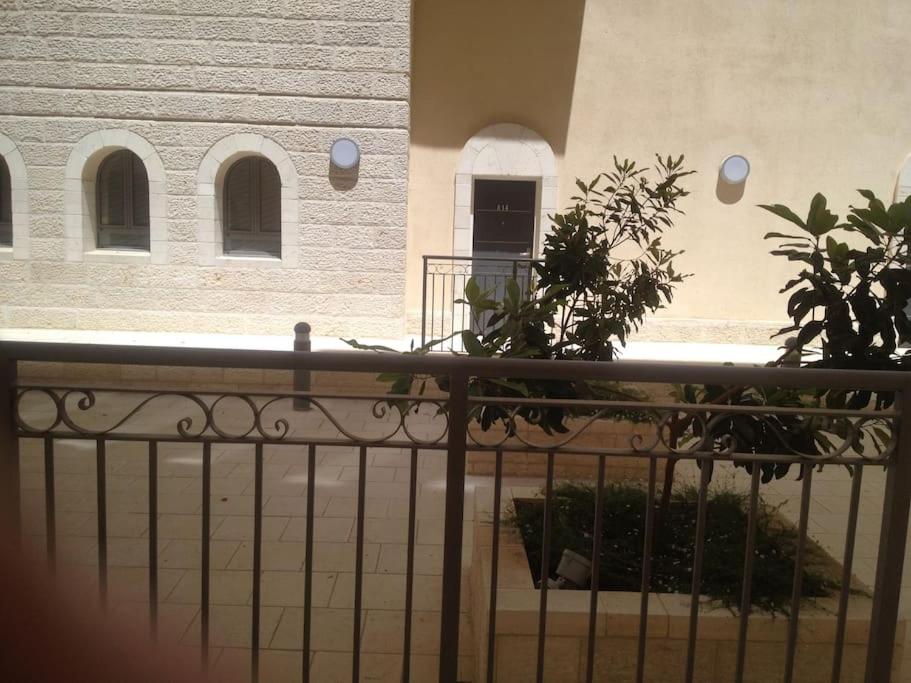 Photo 37