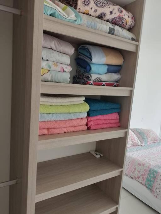 Acogedor Apartamento en Ricaurte con BBQ
