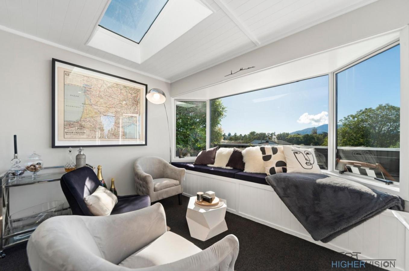 La Petite Maison - Taupo view 4