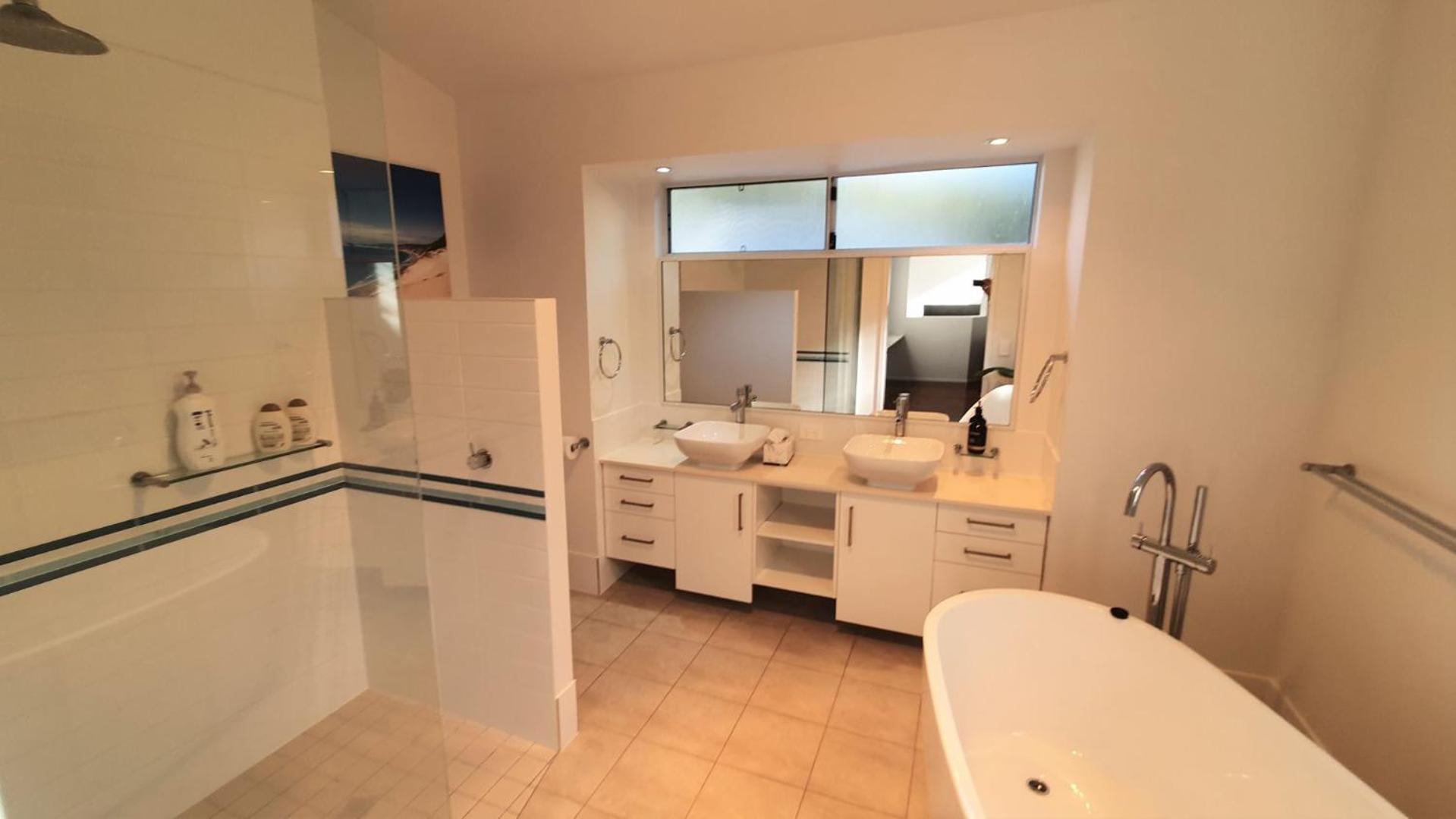 24 Naiad Court
