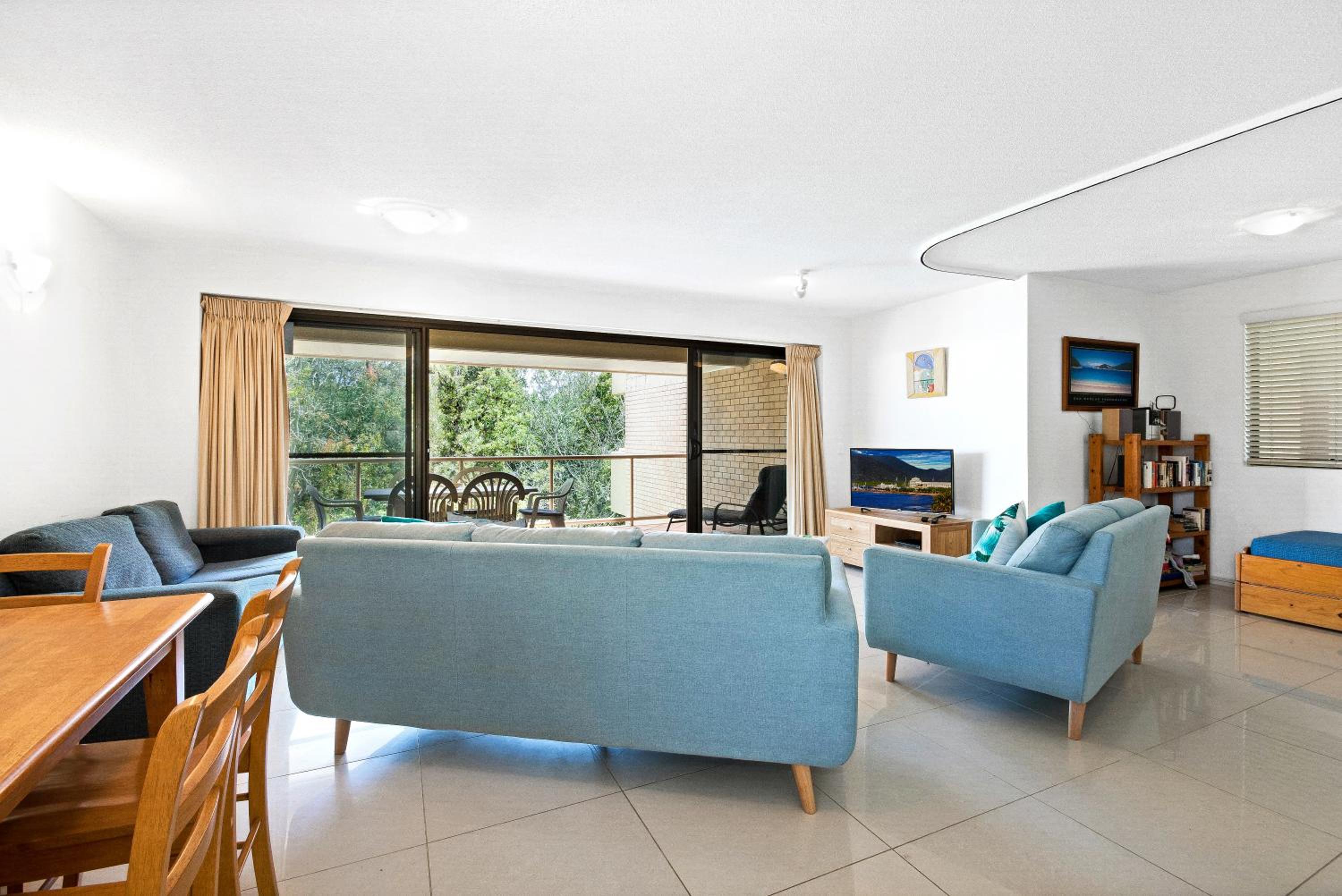 Lahaina Apartments