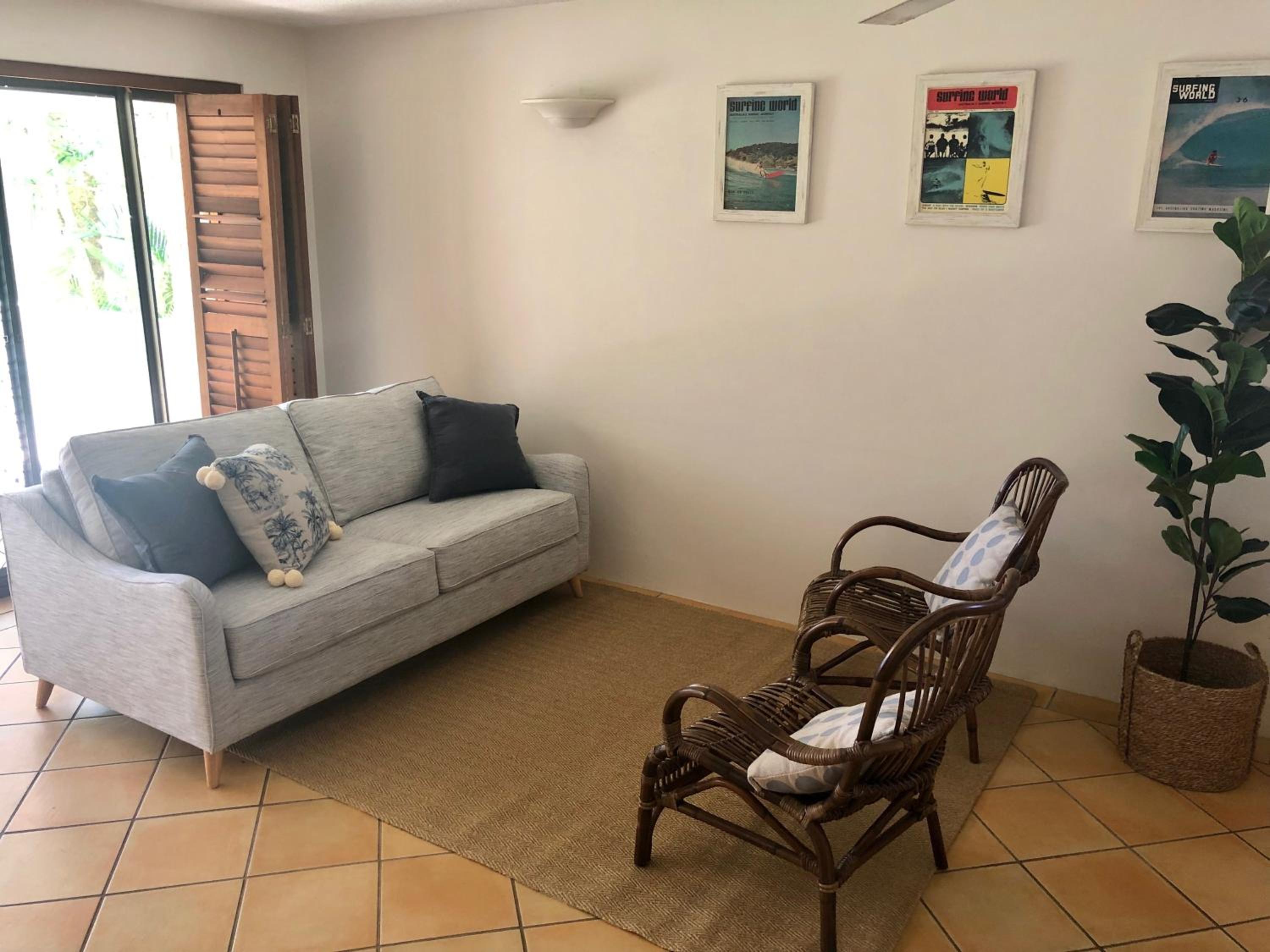 Lahaina Apartments