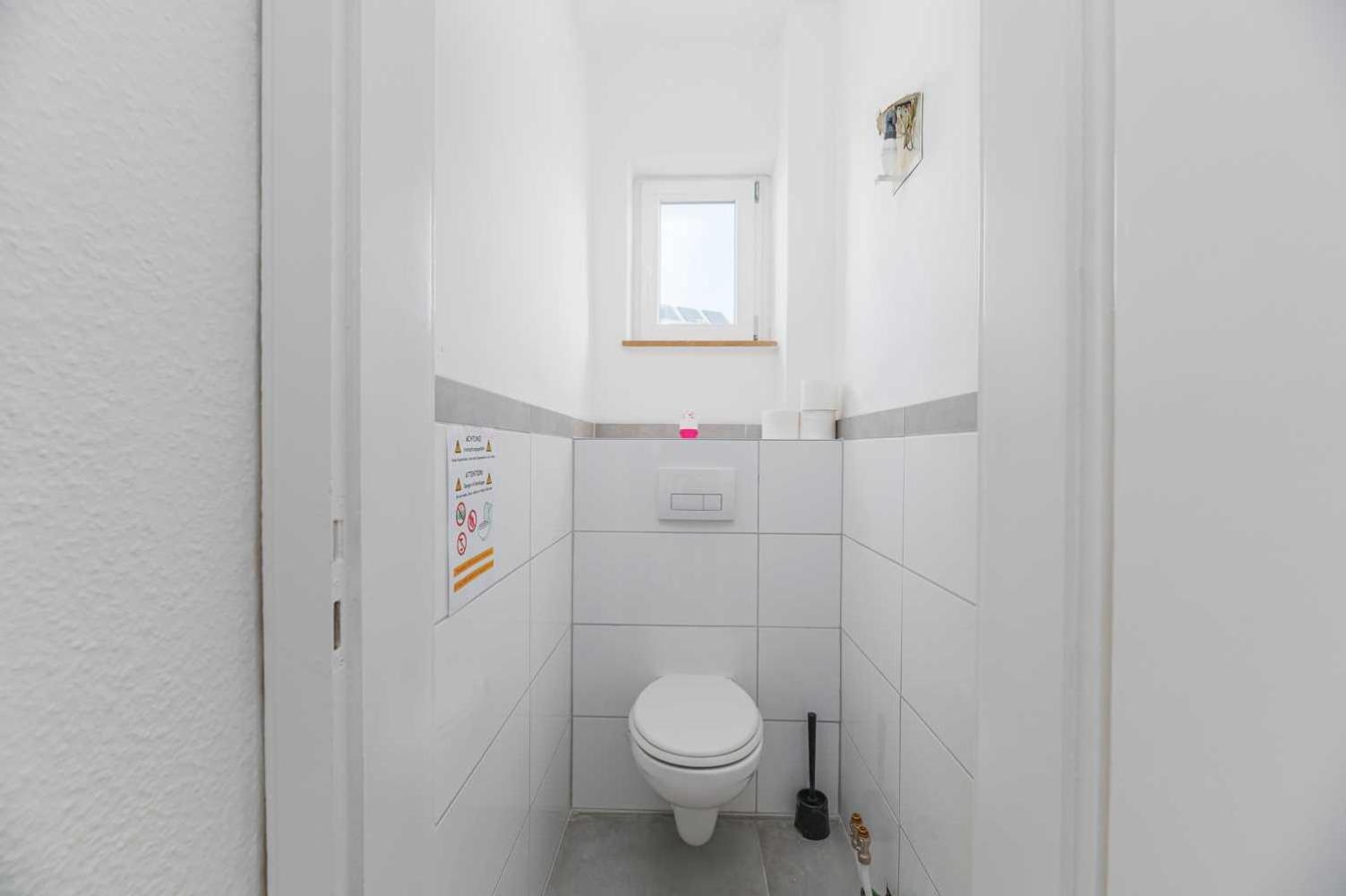 RAUMSCHMIDE Monteurwohnung Esslingen