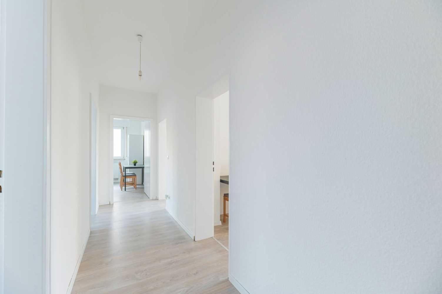 RAUMSCHMIDE Monteurwohnung Esslingen